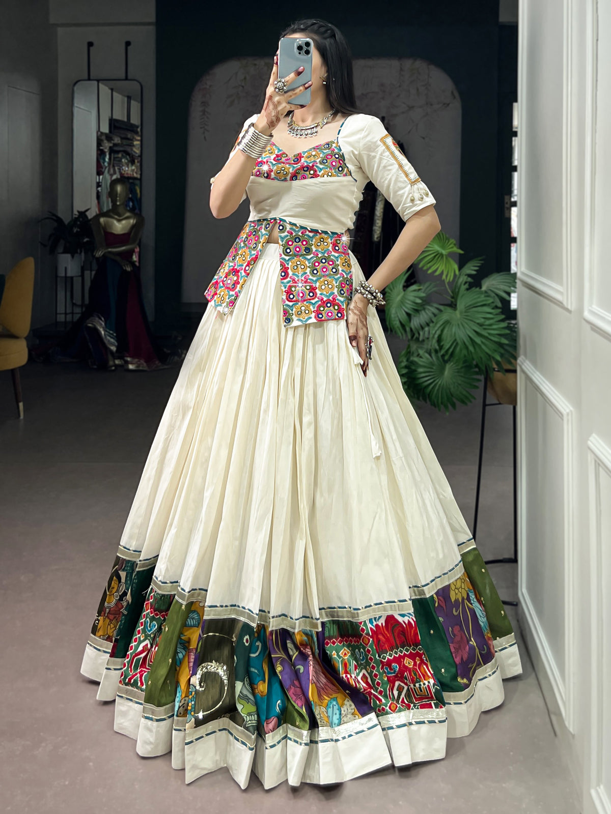 Aesthetic White Cotton Navratri Wear Lehenga With Gamthi Work Choli