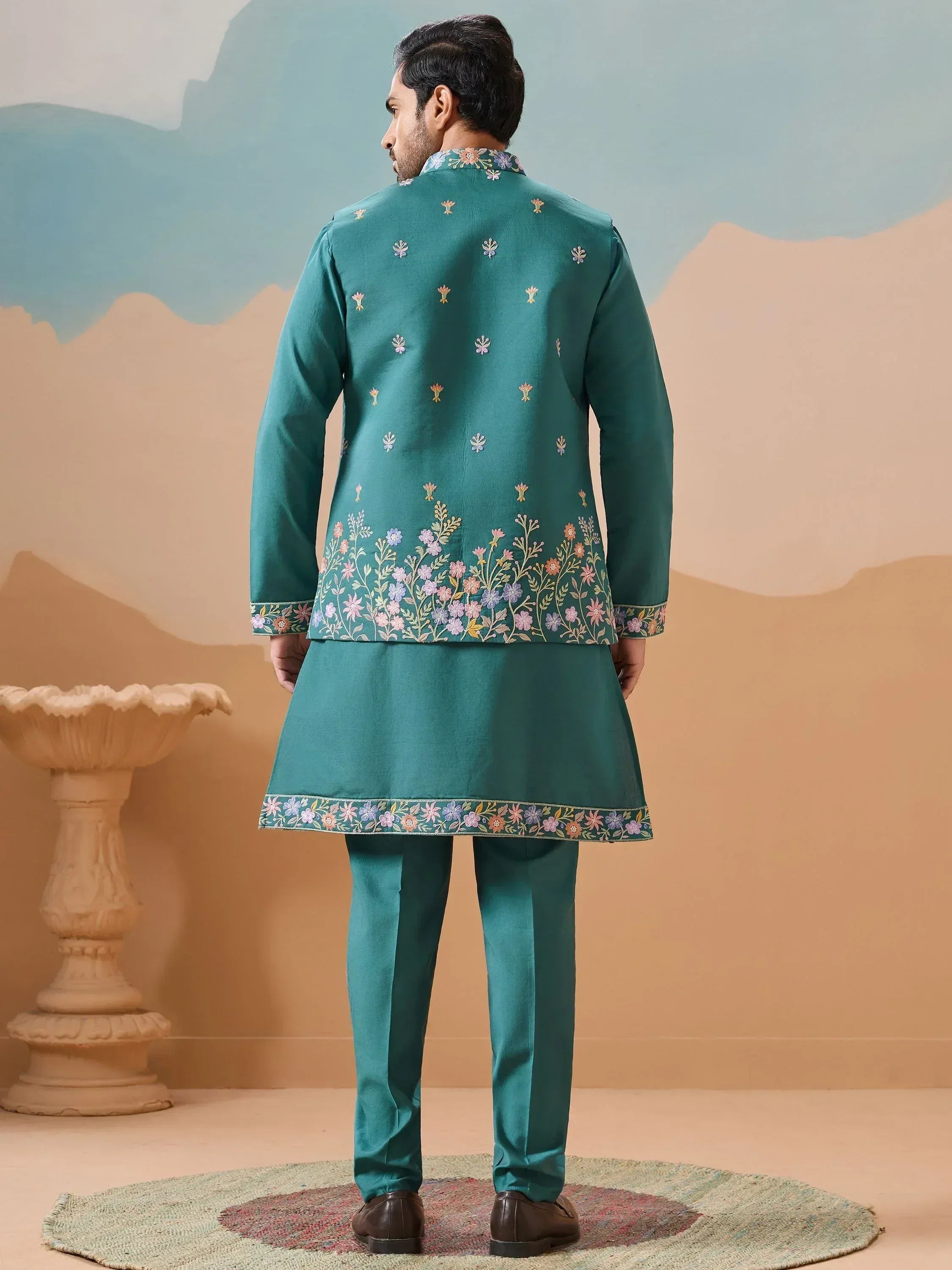 Teal embroidered kurta set with floral detailing for men