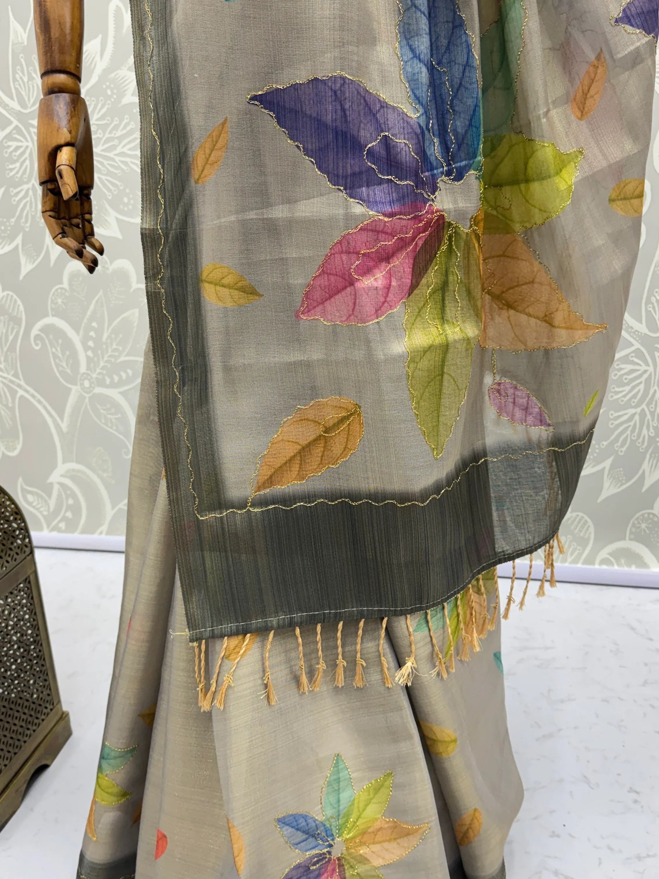 Regal Grey Printed Silk Marriage Wear Saree With Blouse