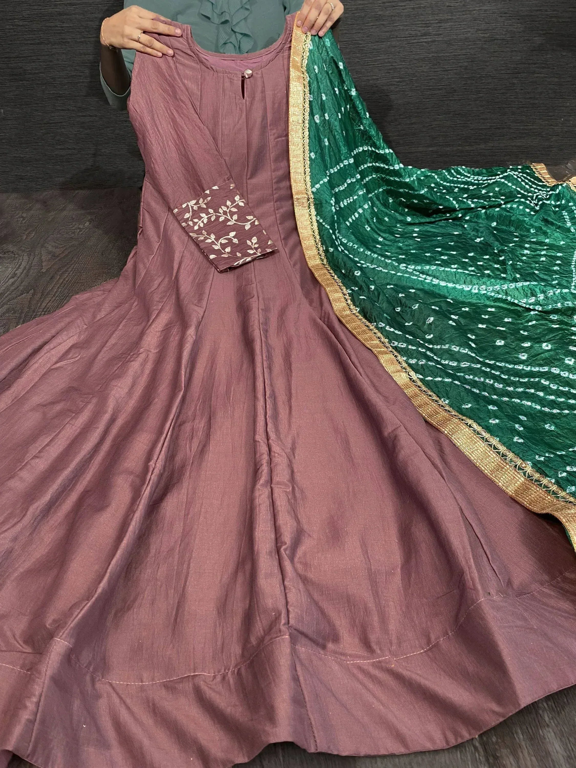 Mauve anarkali with floral embroidery and green dupatta with gold border