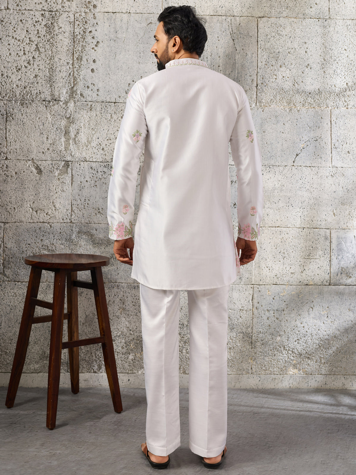 Stunning White Floral Embroidered Viscose Men's Kurta With Bottom