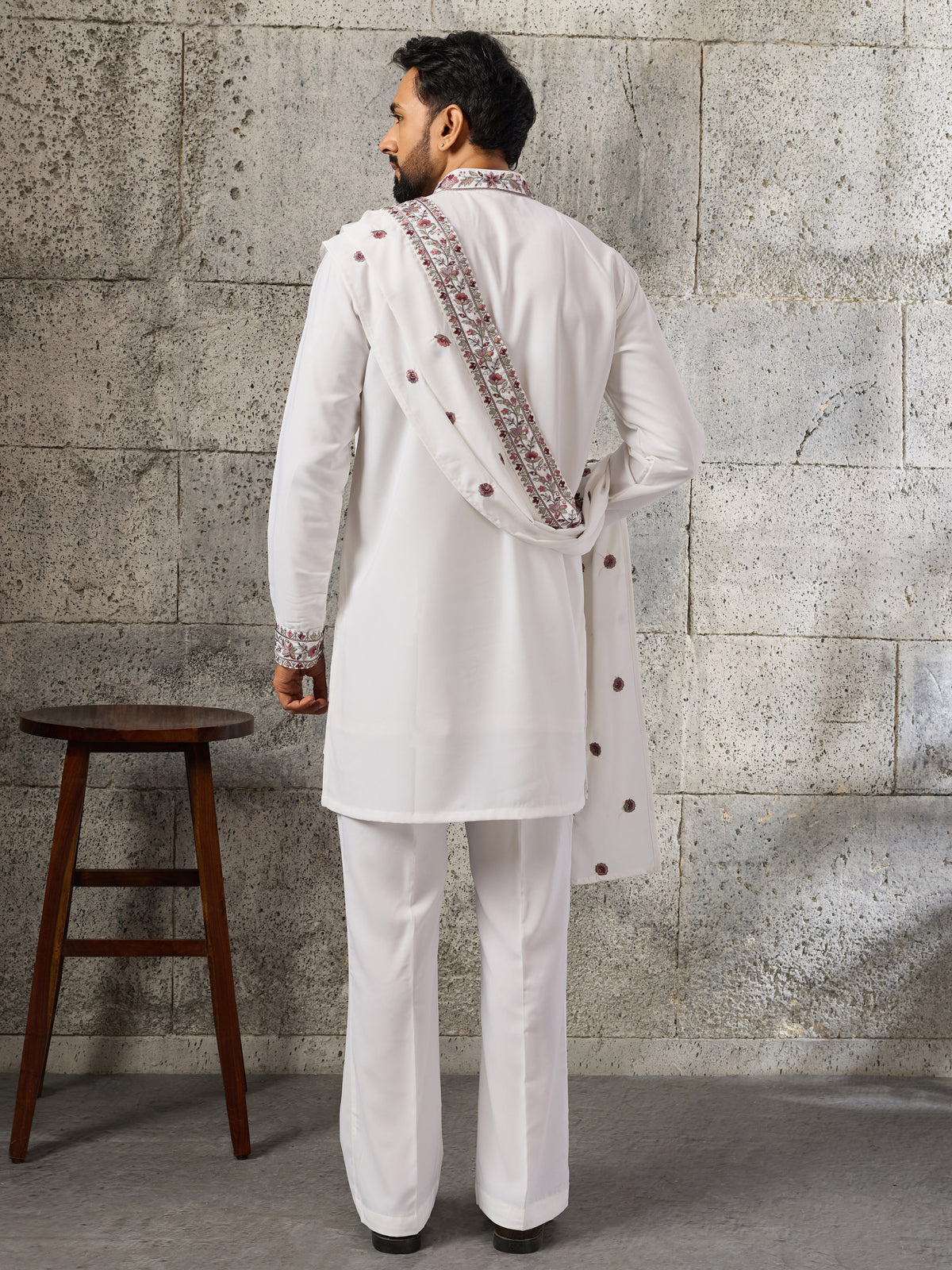 Rich White Floral Embroidery Wedding Wear Men's Kurta Set With Dupatta