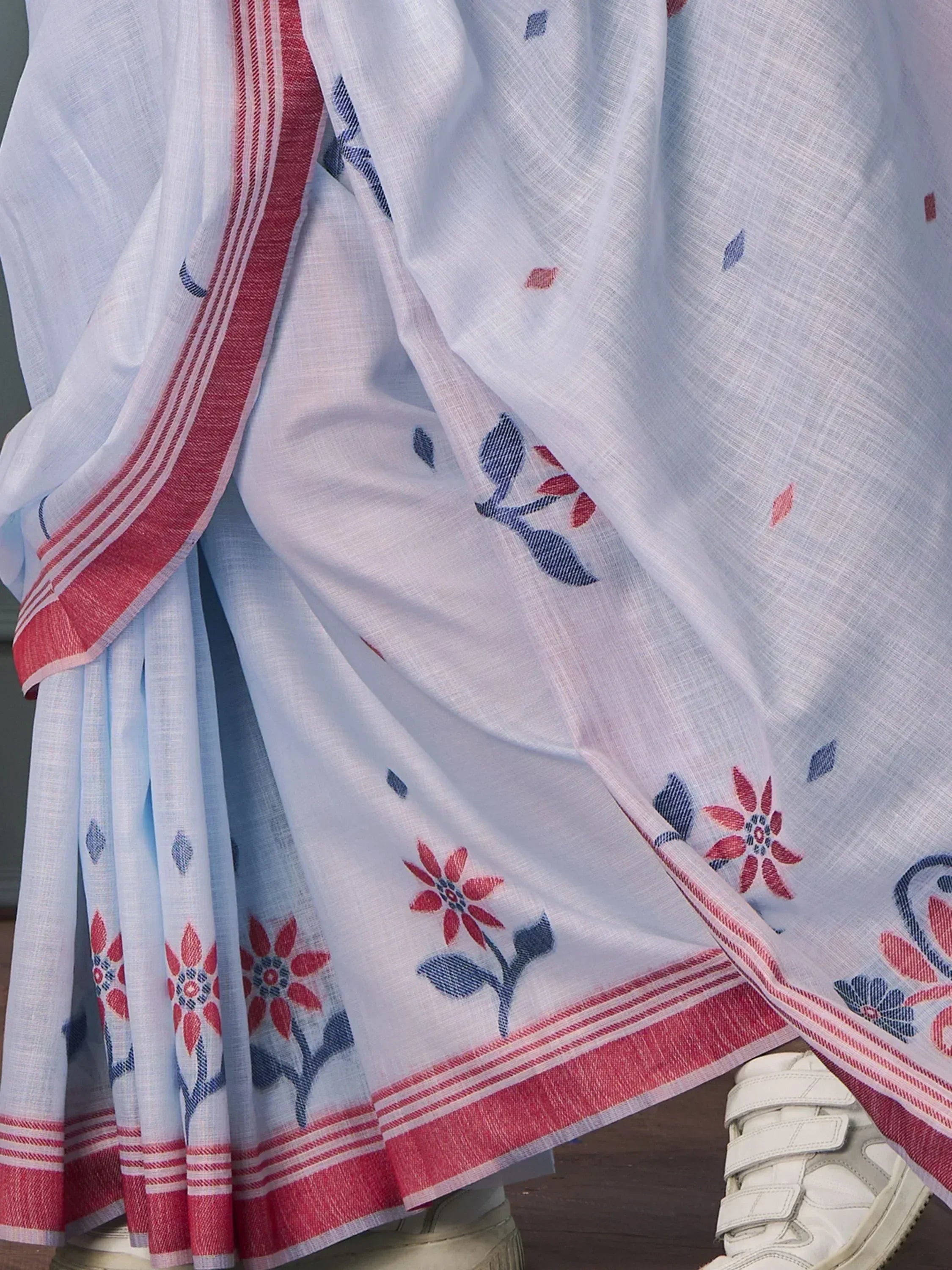 Beautiful Sky Blue Floral Printed Linen Office Wear Saree With Blouse