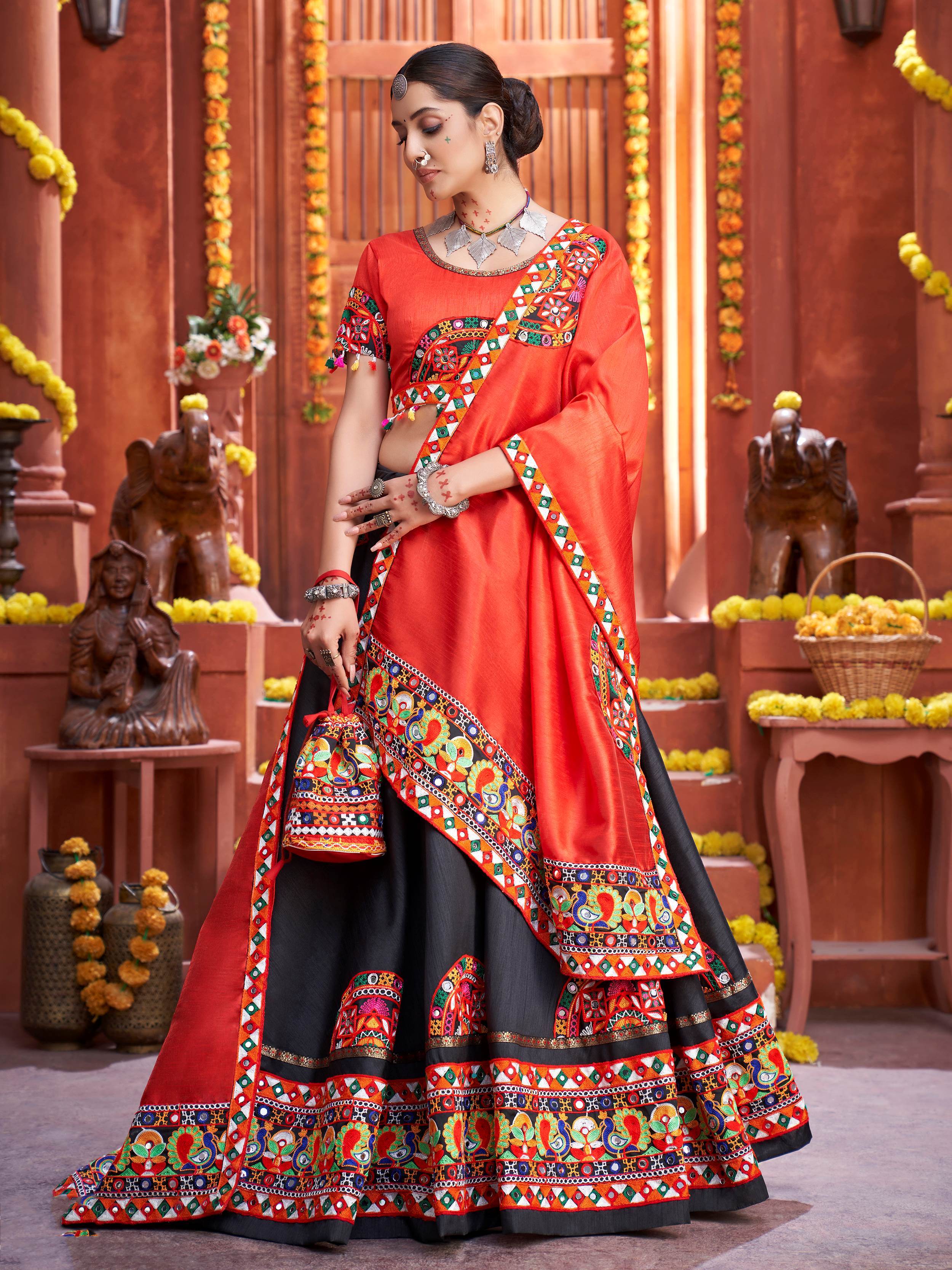 Attractive Black Gamthi Work Silk Traditional Rajwadi Chaniya Choli