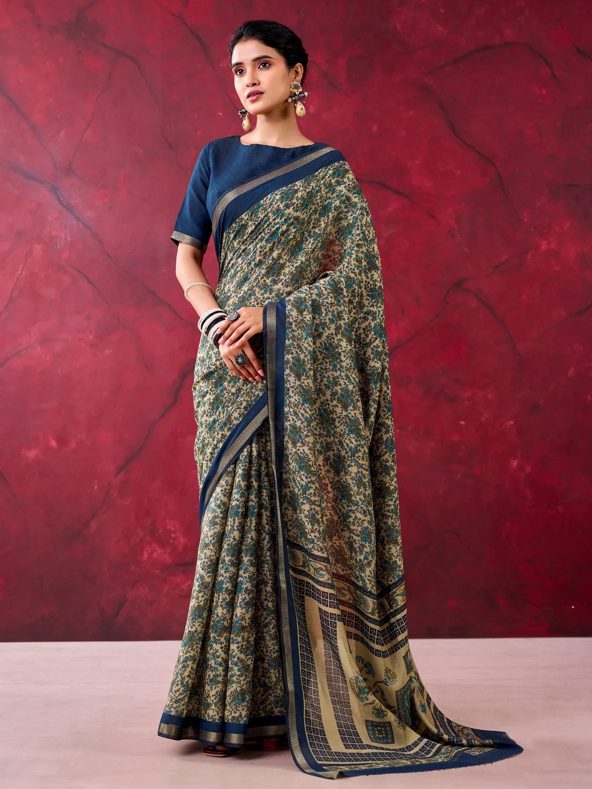 Dazzling Blue Printed Cotton Daily Wear Saree With Blouse