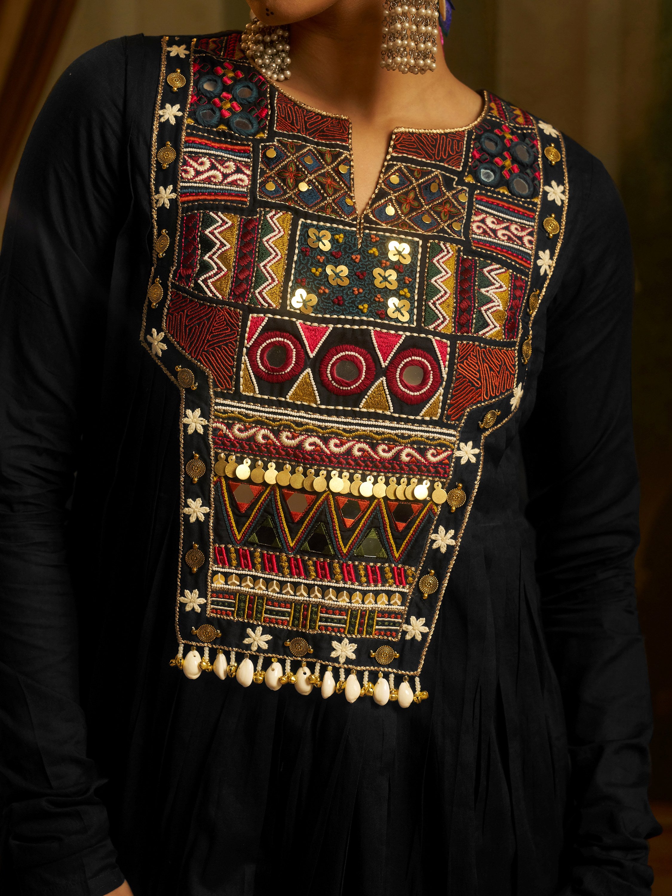 Graceful Black Thread Work Cotton Navratri Wear Kurti Set