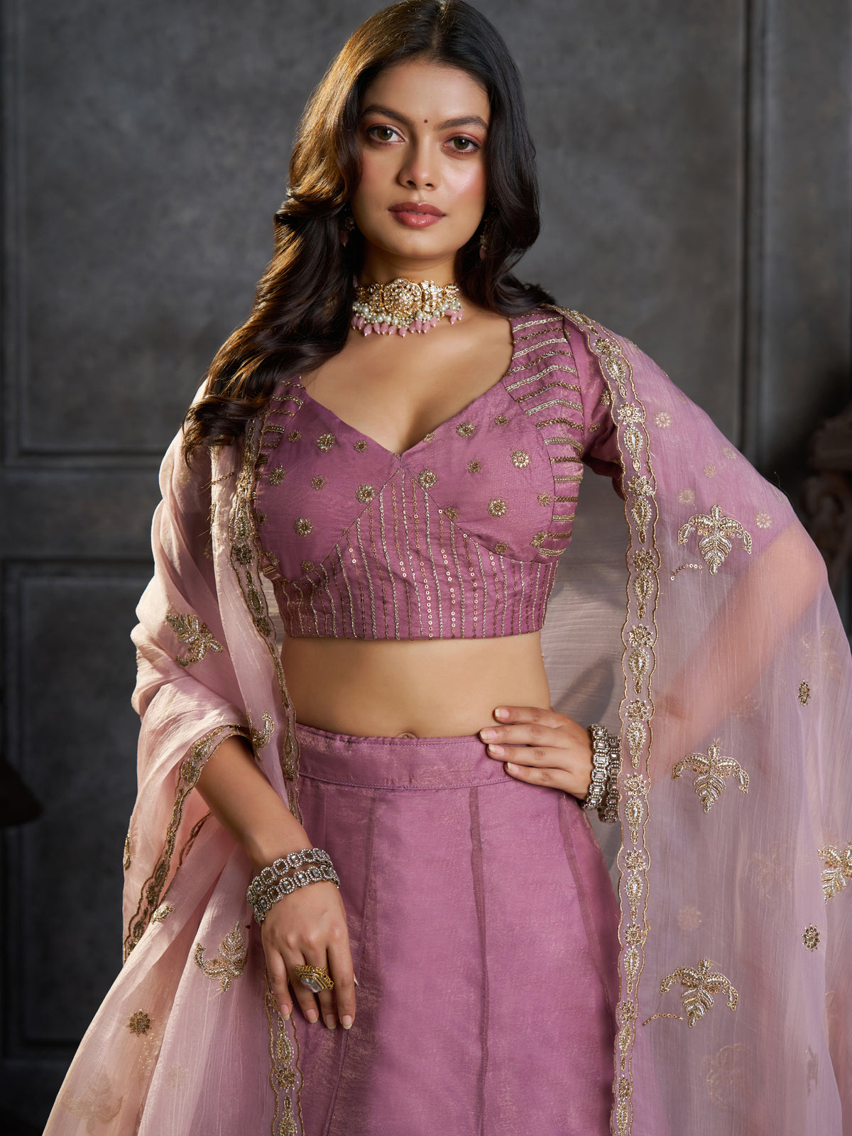 Fashionable Mauve Zari Work Organza Engagement Wear Lehenga Choli