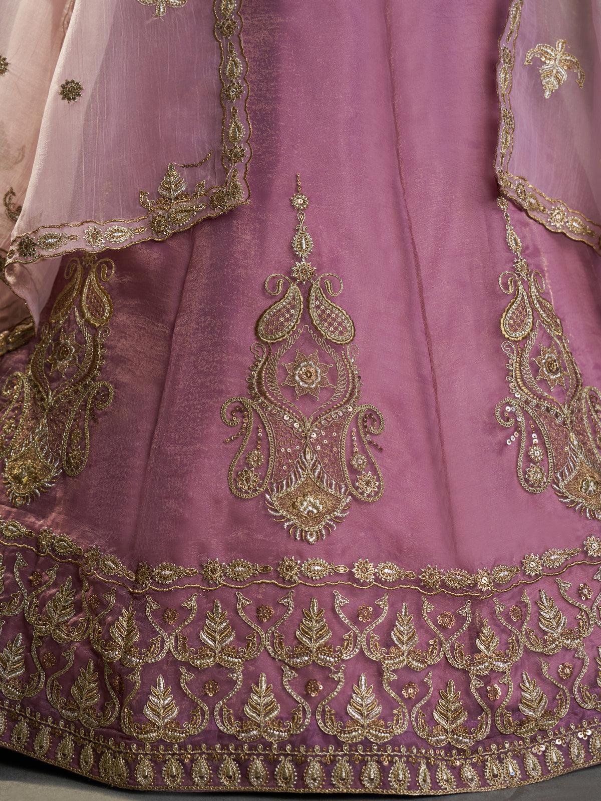 Fashionable Mauve Zari Work Organza Engagement Wear Lehenga Choli