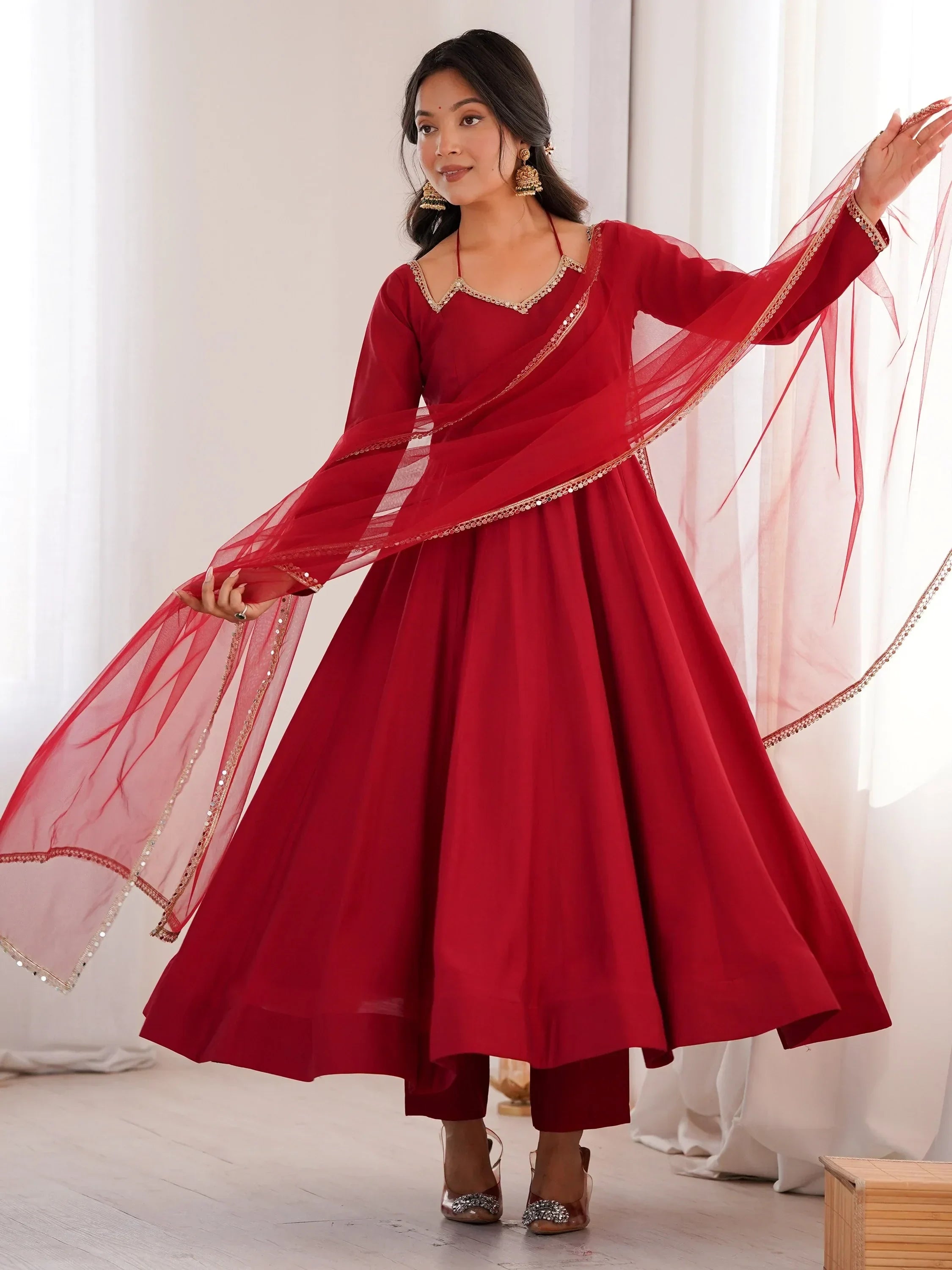 Charming Red Plain Georgette Wedding Wear Anarakali Suit