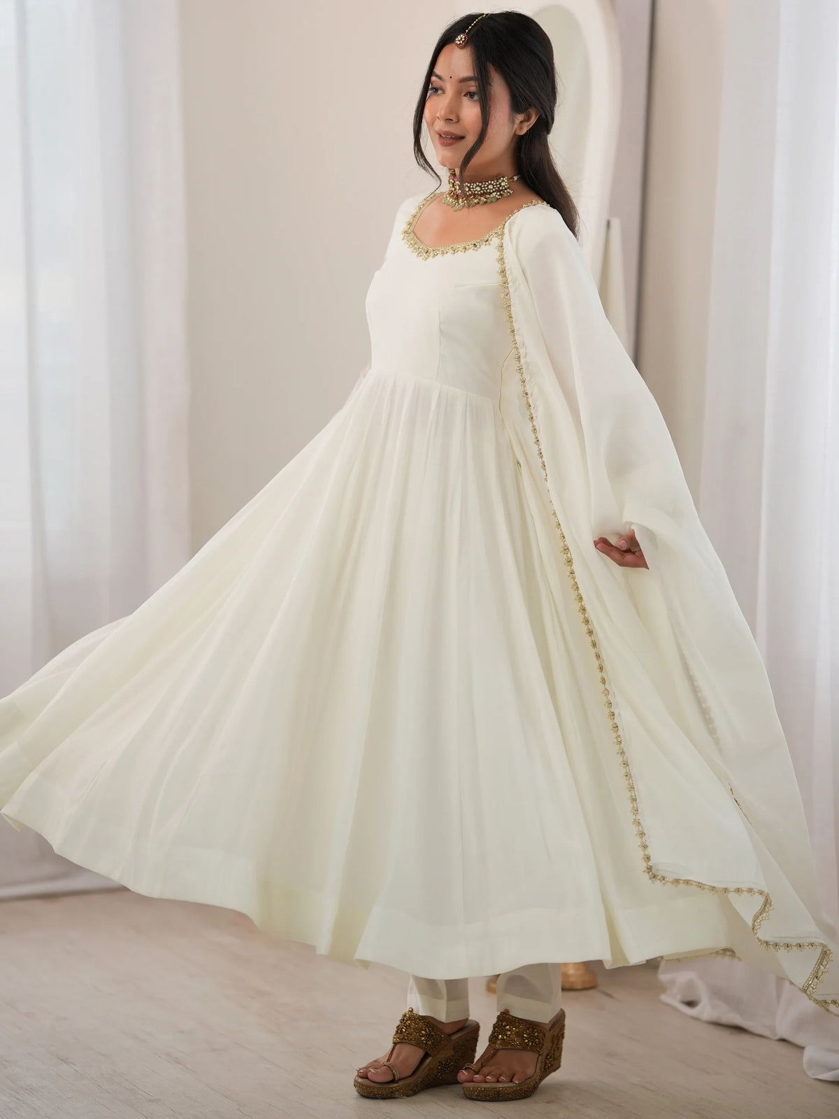 Alluring Off White Mirror Laced Chanderi Festive Wear Anarkali Suit