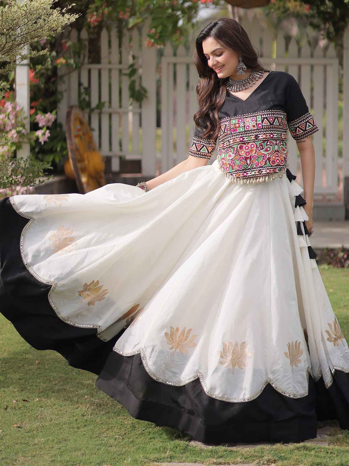 Awesome White Silk Navratri Wear Lehenga With Gamthi Work Blouse