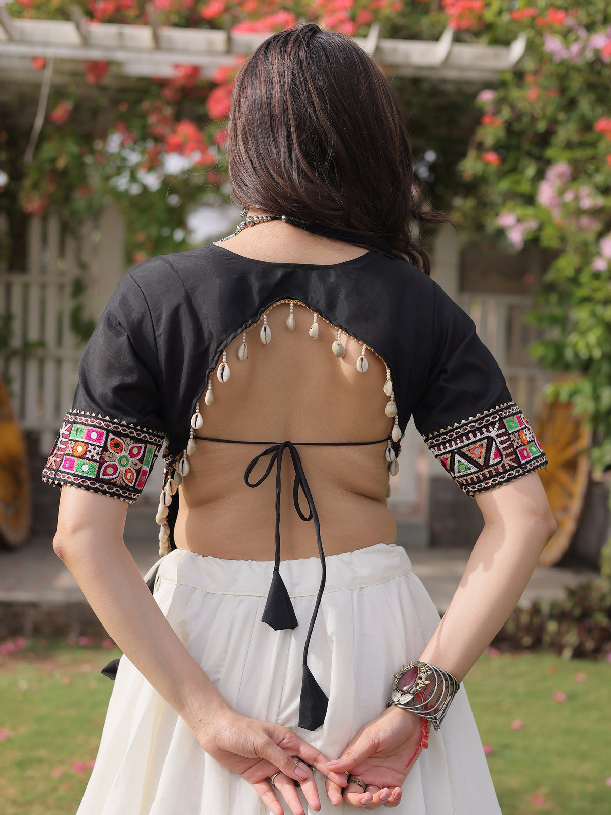 Awesome White Silk Navratri Wear Lehenga With Gamthi Work Blouse