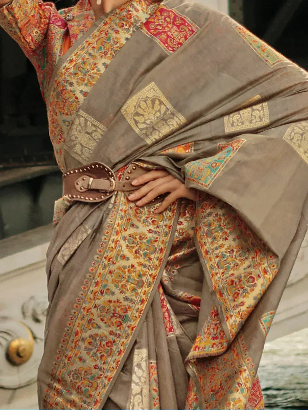 Grey floral saree with embroidered border & leather belt, Indian ethnic wear