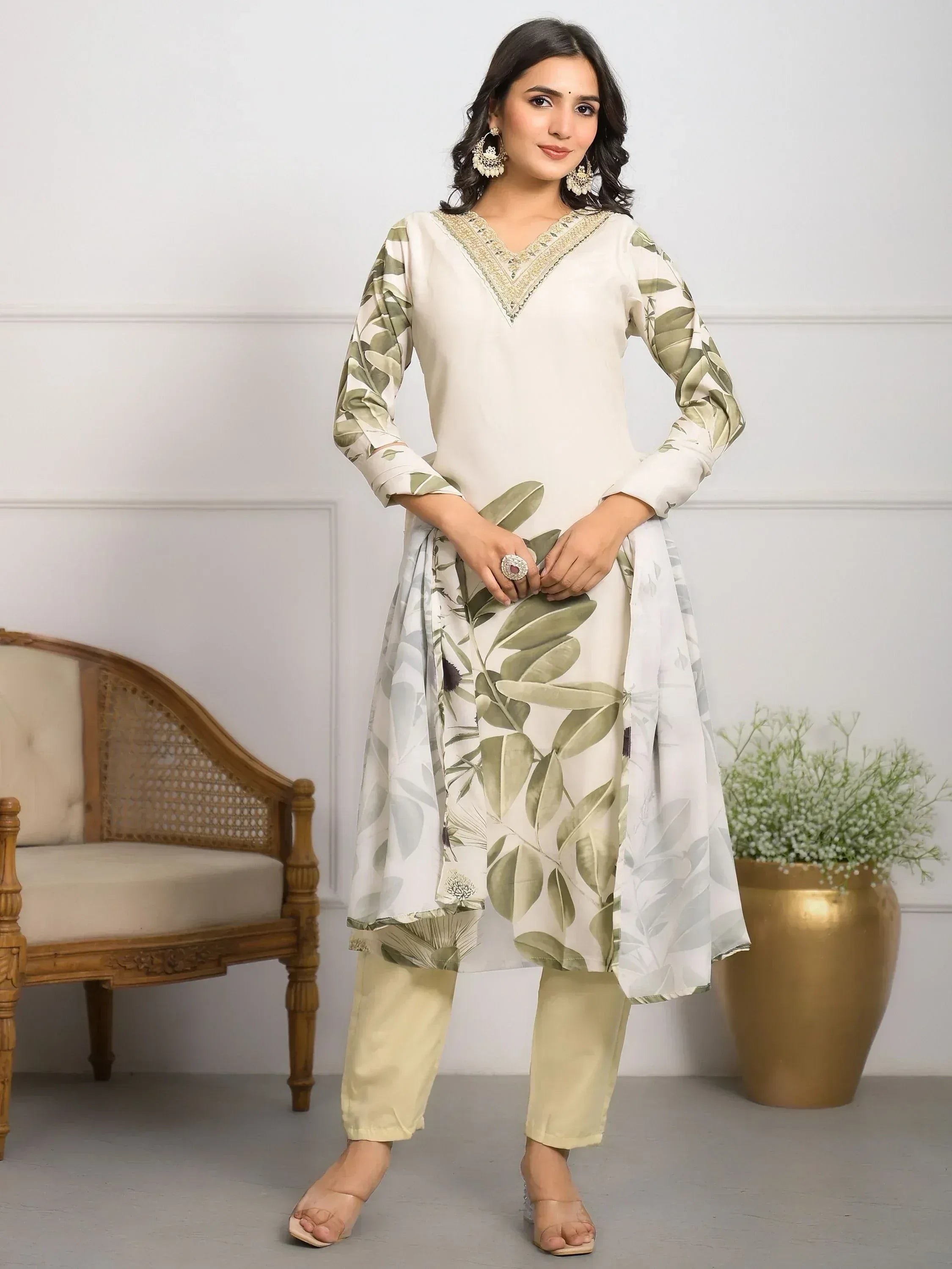 Elegant ethnic kurti with leaf print, embroidered neckline, paired with palazzo pants for women