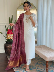 Stunning Off-White Silk Traditional Pant Suit With Printed Dupatta