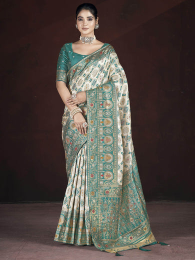 Beautiful Cream & Green Zari Weaving Banarasi Silk Wedding Wear Saree