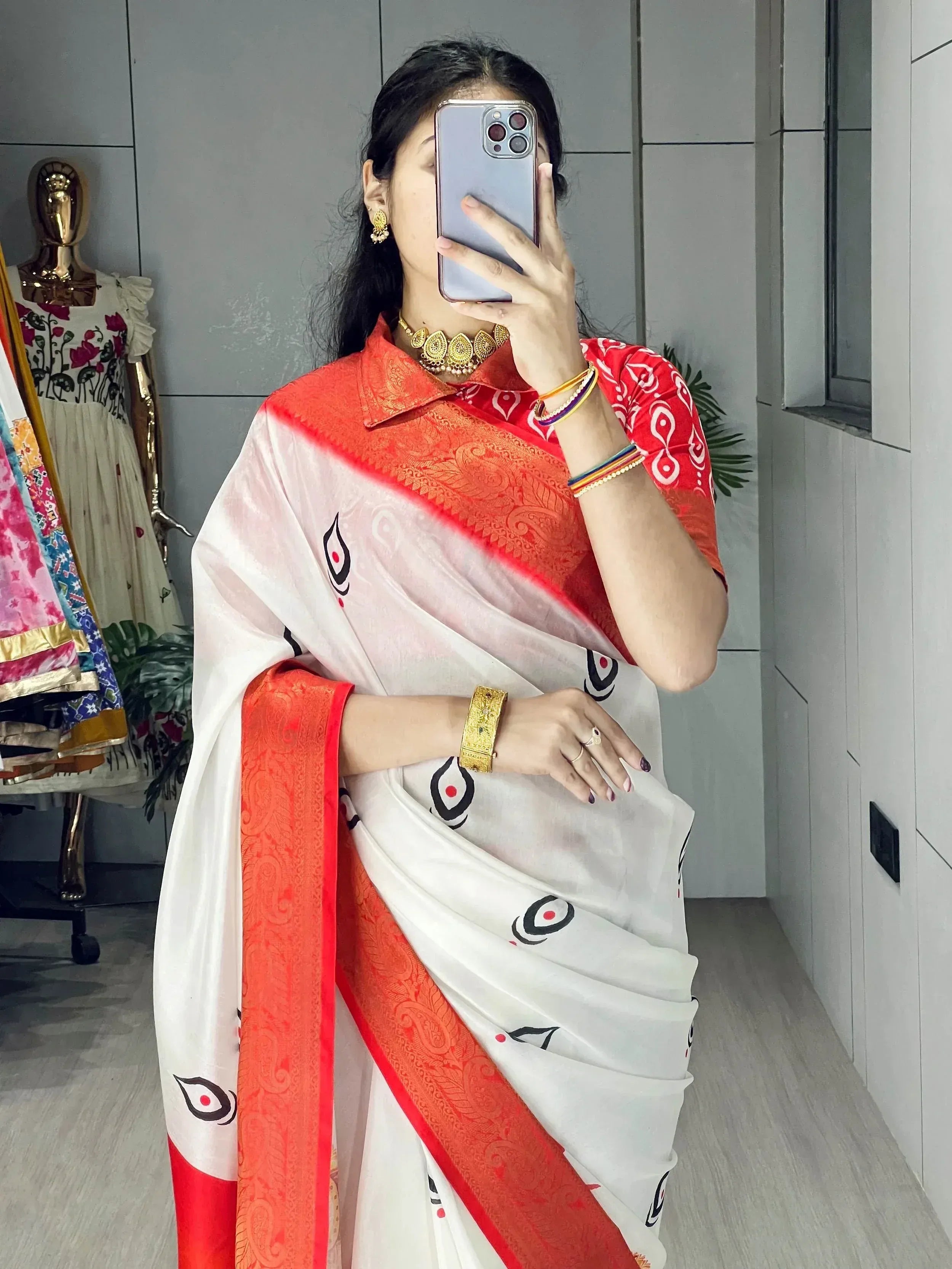 Beautiful White Silk Digital Printed Durga Pooja Saree With Blouse