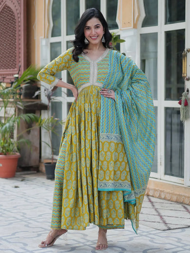 Pretty Mustard Yellow Printed Cotton Casual Wear Side Cut Anarkali Suit