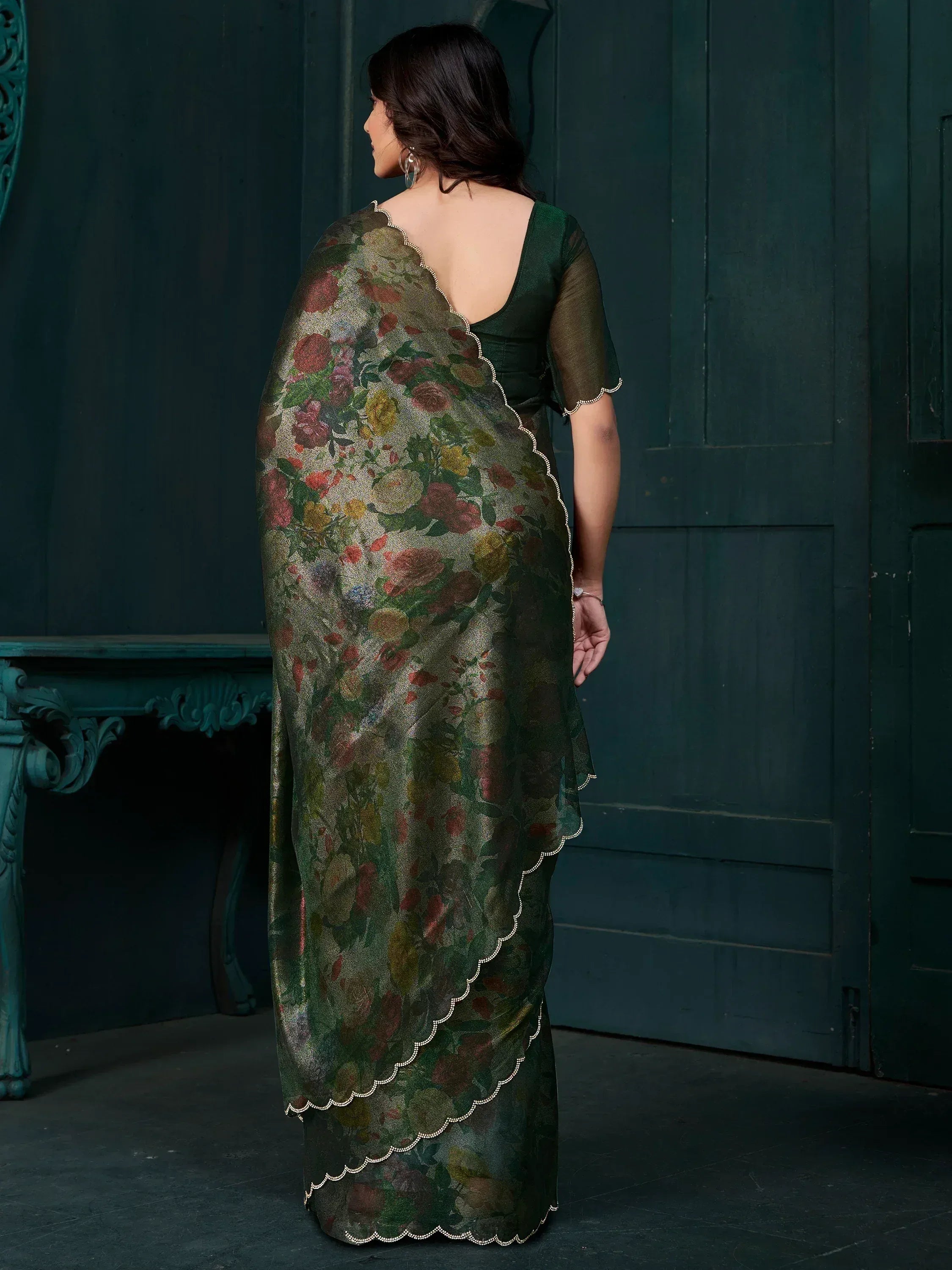 Green floral saree with scalloped border, back view, ethnic wear