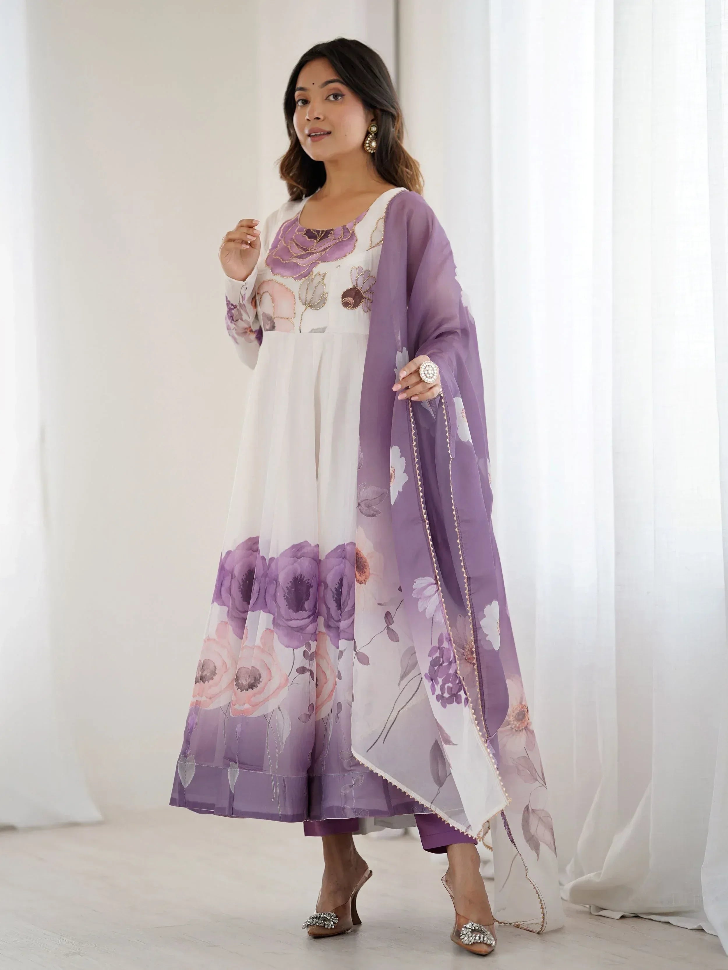 Purple and white floral print salwar kameez with matching dupatta, ethnic Indian wear