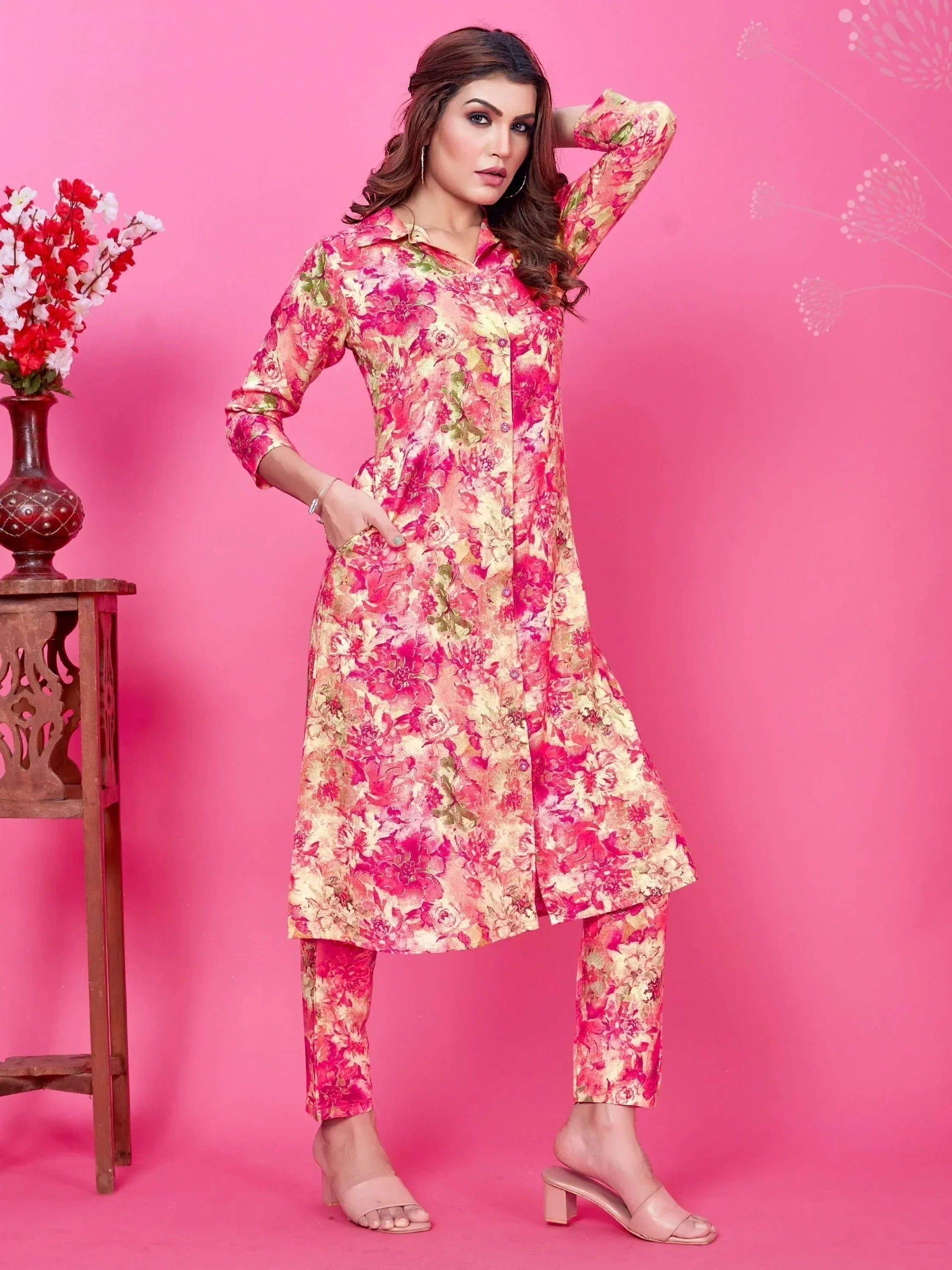 Floral printed ethnic kurta set with matching pants, perfect for Indian fashion lovers