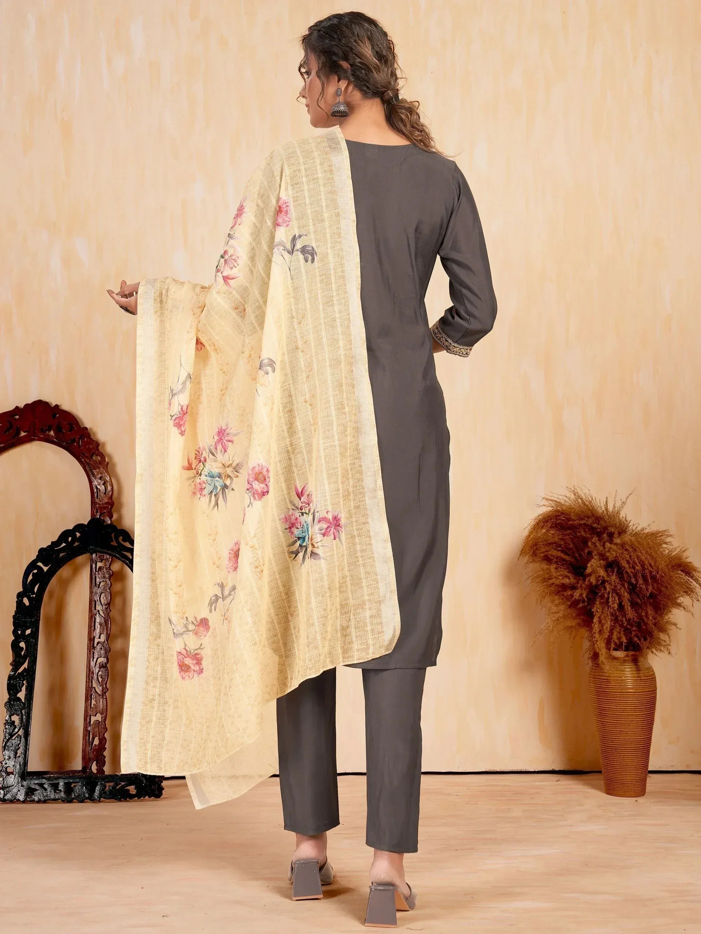 Grey salwar kameez with floral printed dupatta, ethnic Indian wear for women