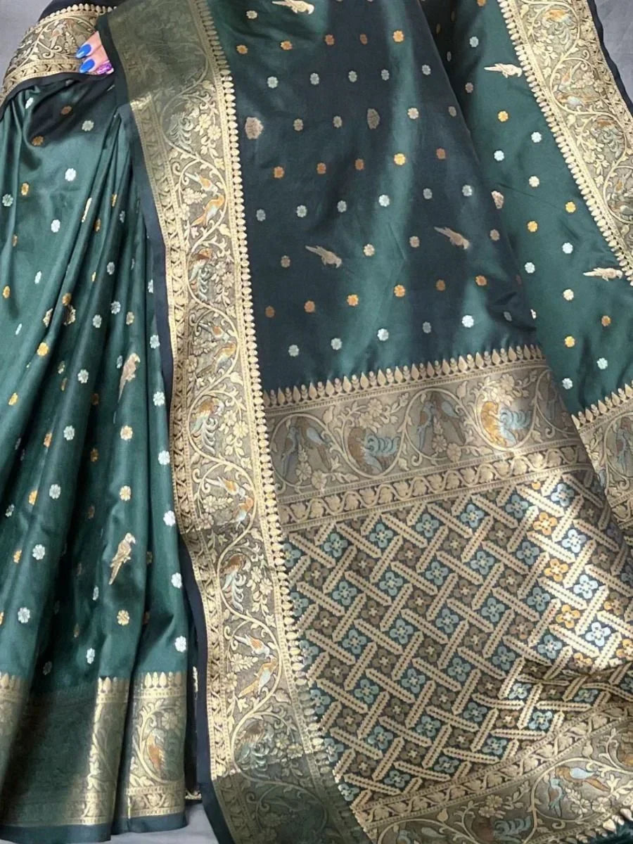 Ravishing Green Zari-Woven Soft Silk Marriage Saree with Blouse