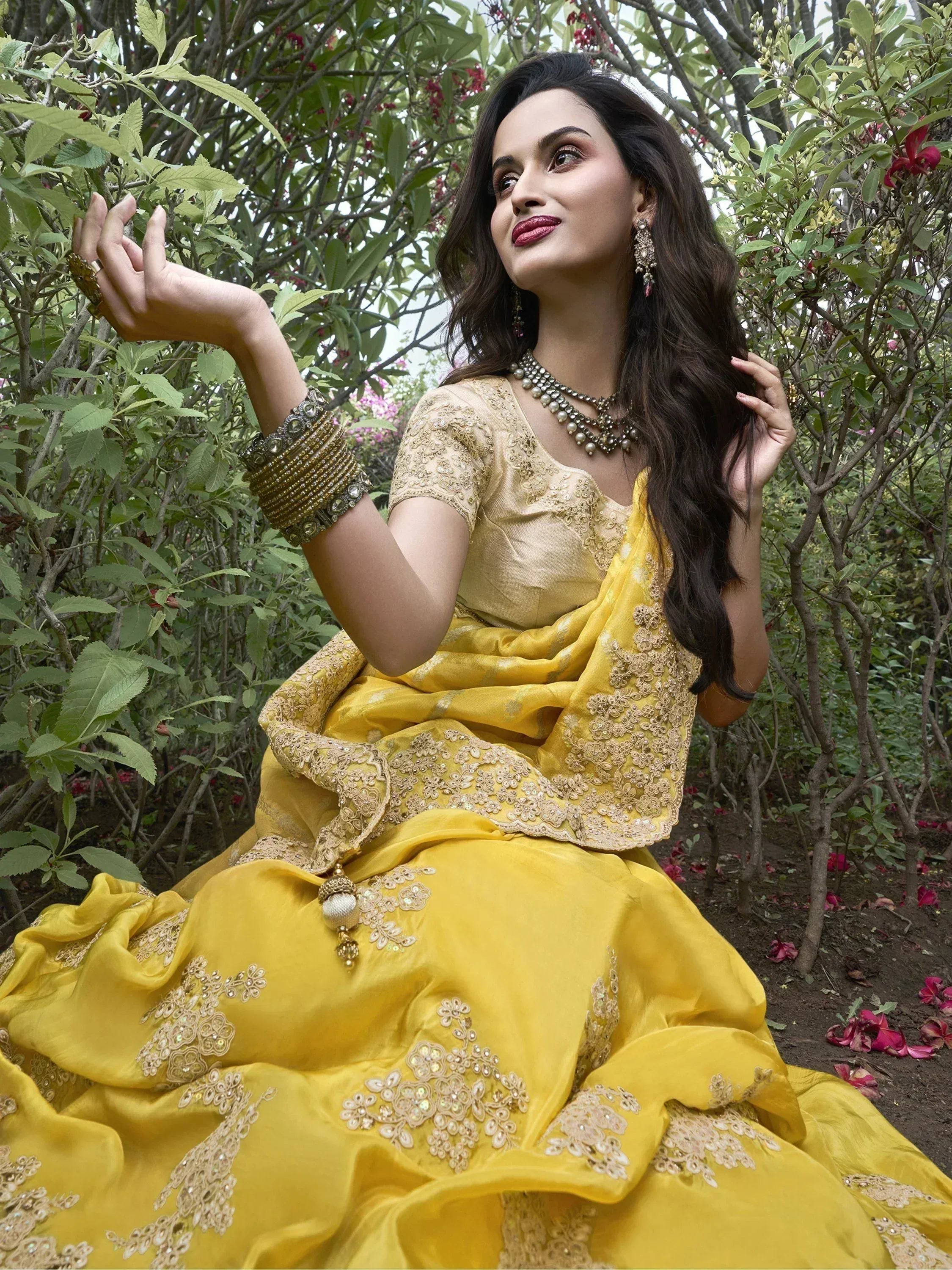 Stunning Yellow Dori Work Organza Silk Haldi Wear Saree With Blouse