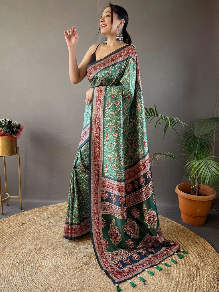 Astonishing Green Digital Printed Silk Traditional Wear Saree With Blouse