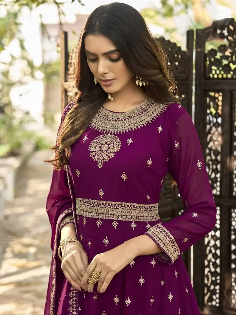 Pretty Magenta Dori Embroidered Georgette Festive Wear Salwar Suit