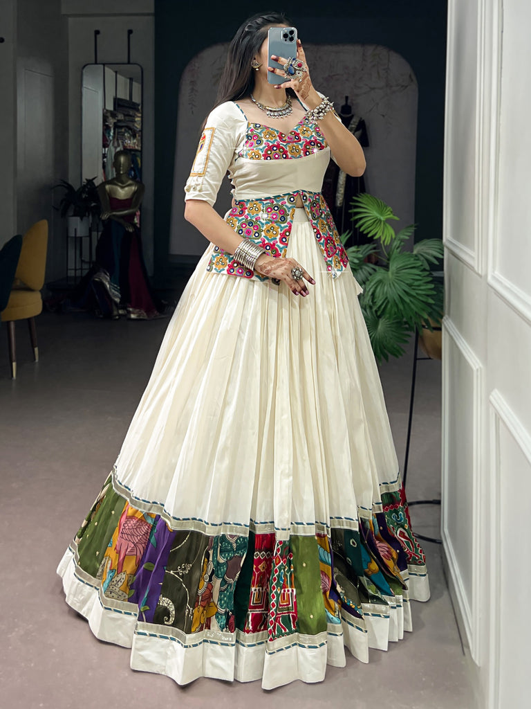 Aesthetic White Cotton Navratri Wear Lehenga With Gamthi Work Choli
