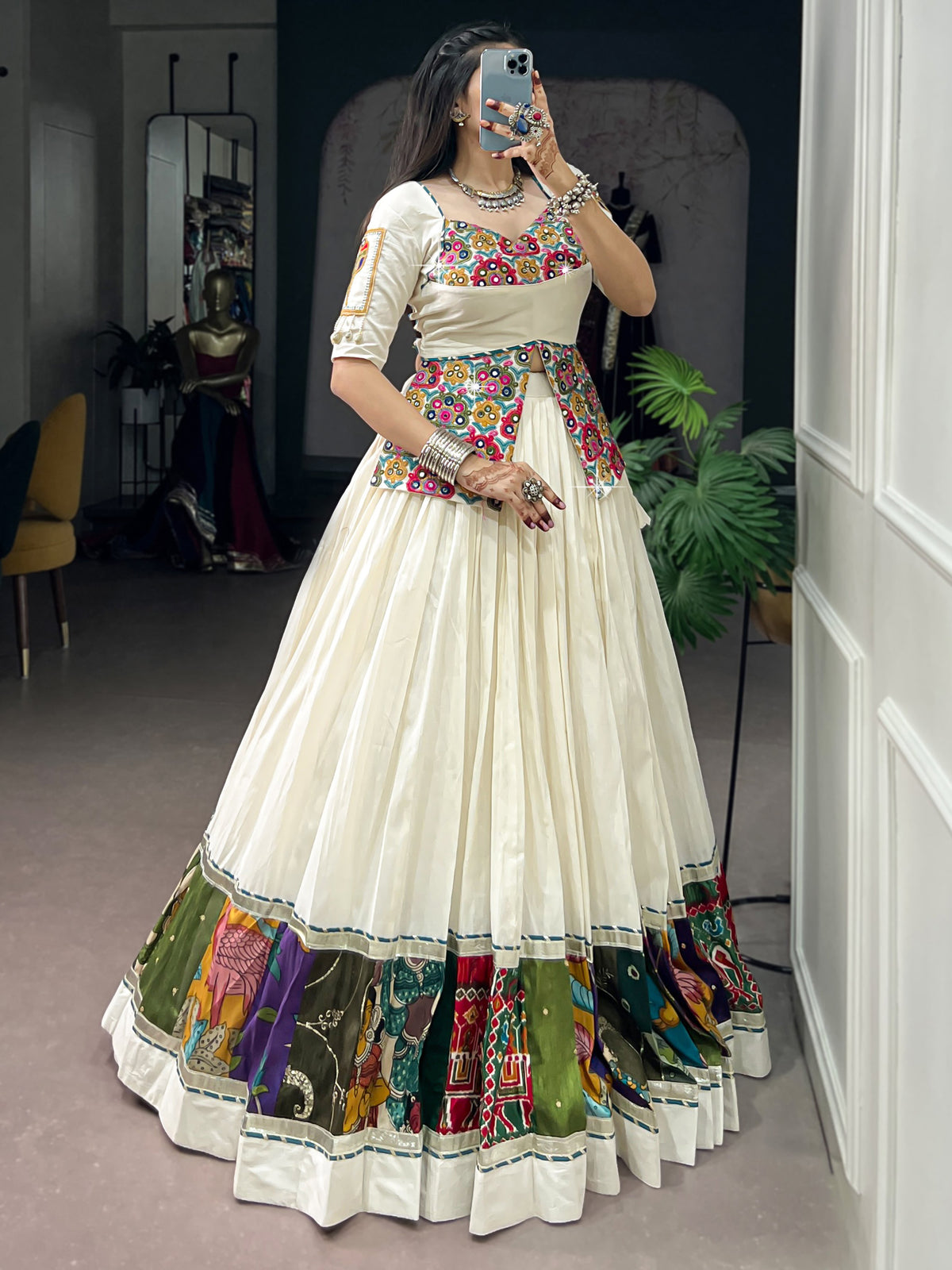 Aesthetic White Cotton Navratri Wear Lehenga With Gamthi Work Choli