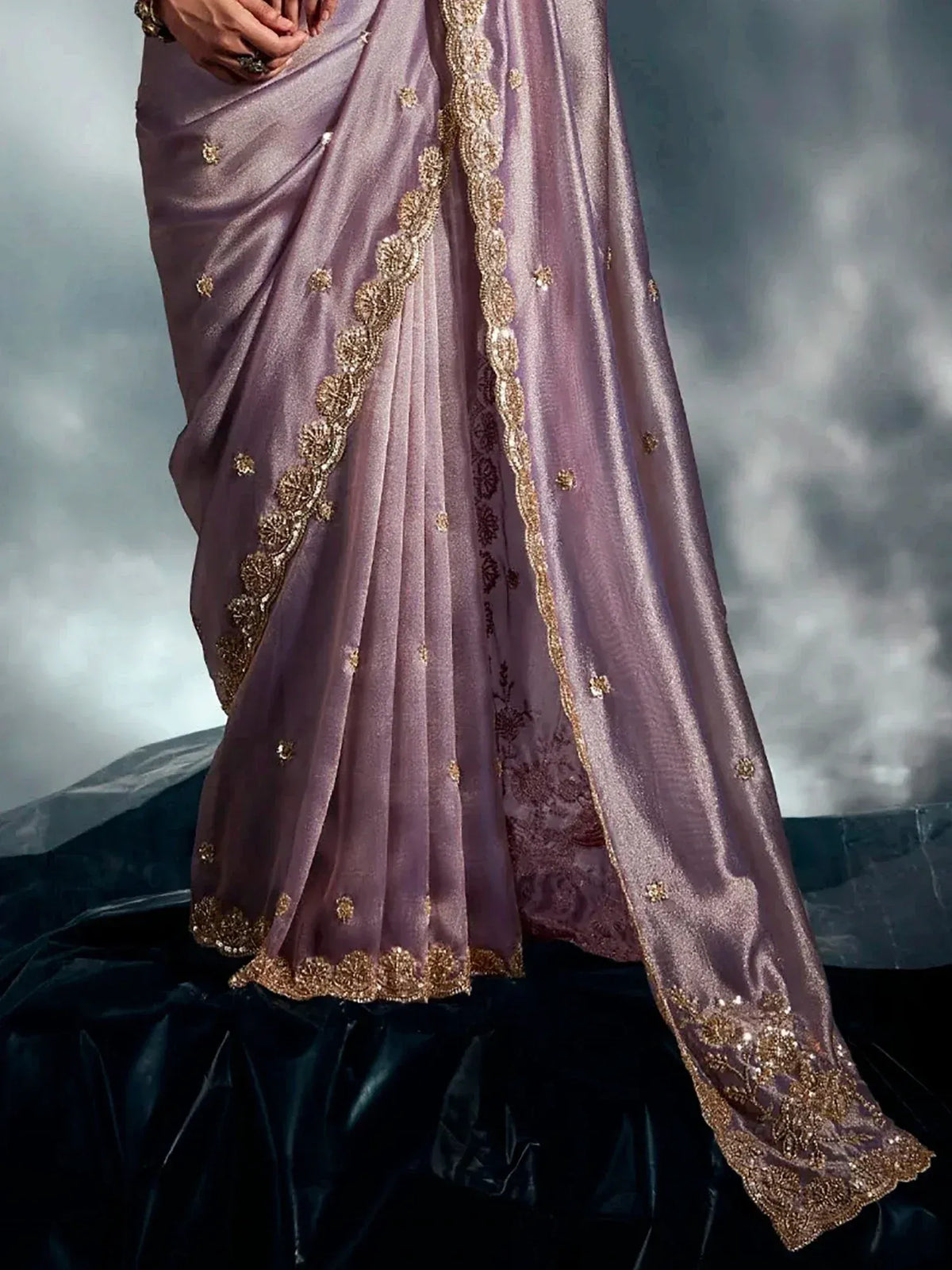 Lavender saree with gold embroidery, perfect for Indian ethnic wear and festive occasions