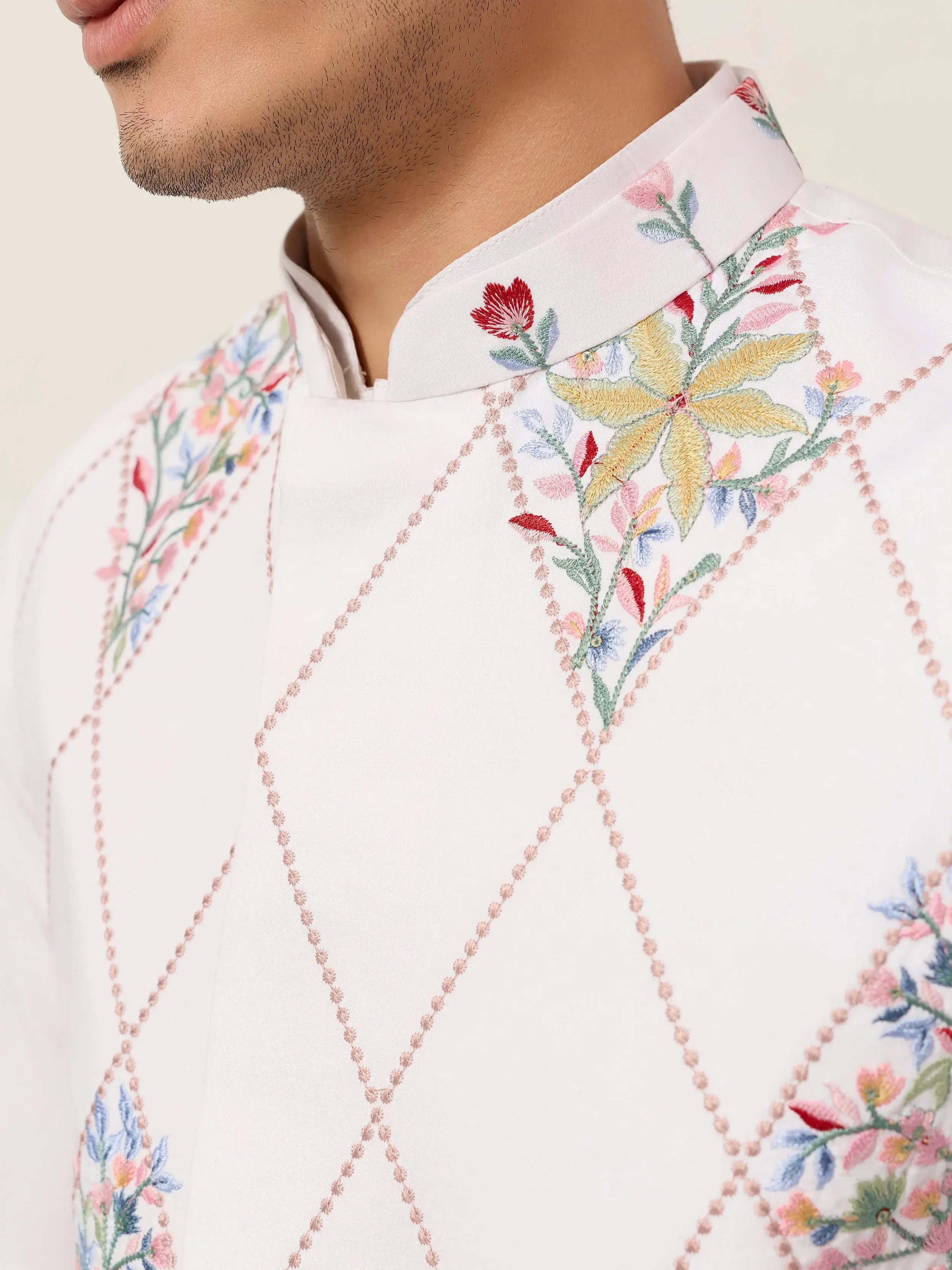 Lovely White Embroidered Silk Festive Wear Men’s Kurta Set With Jacket