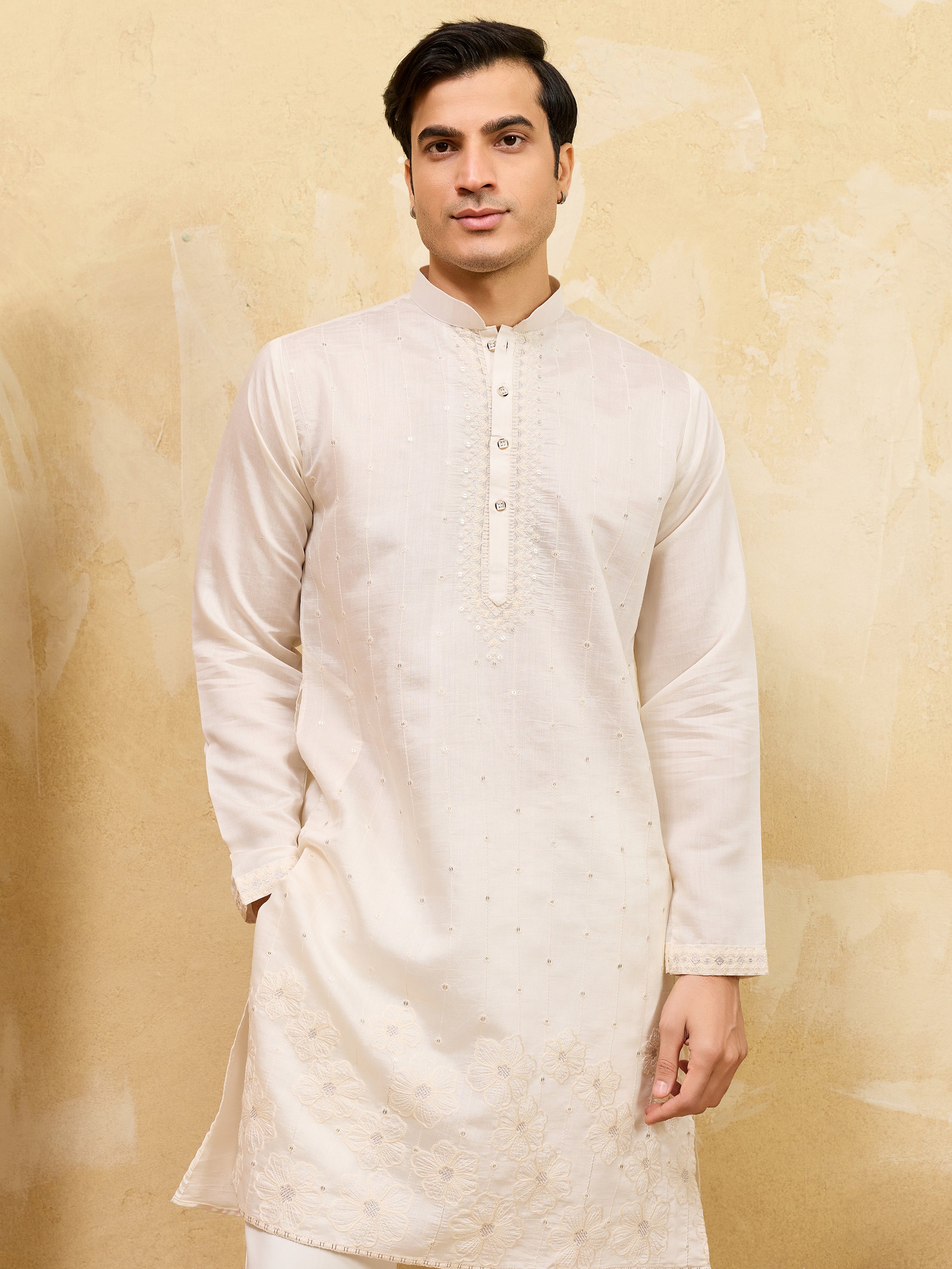 Glamorous White Thread Embroidered Silk Function Wear Men’s Kurta