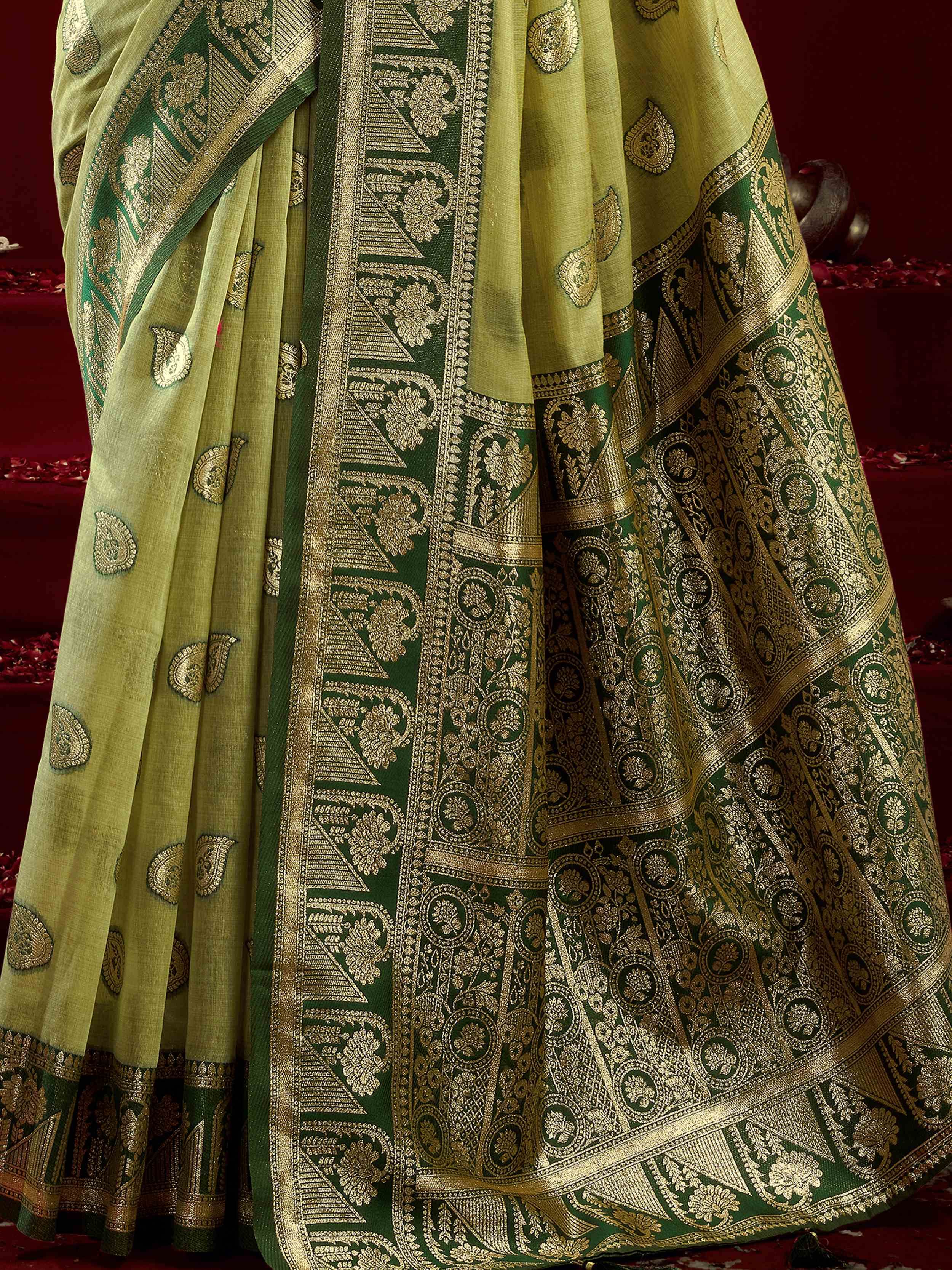 Gorgeous Green Zari Weaving Silk Wedding Wear Saree With Blouse