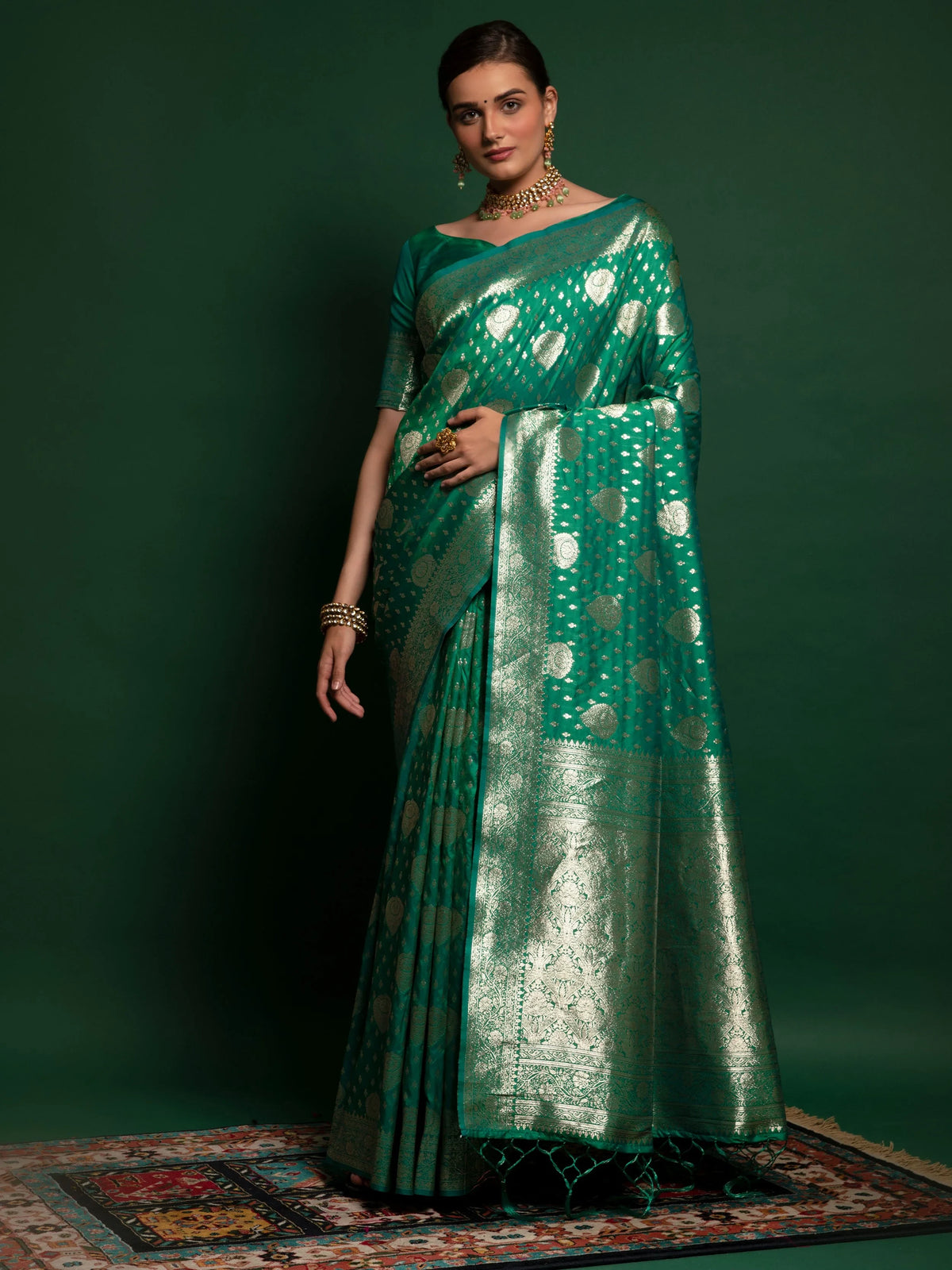 Ravishing Green Zari Weaving Silk Festival Wear Saree With Blouse