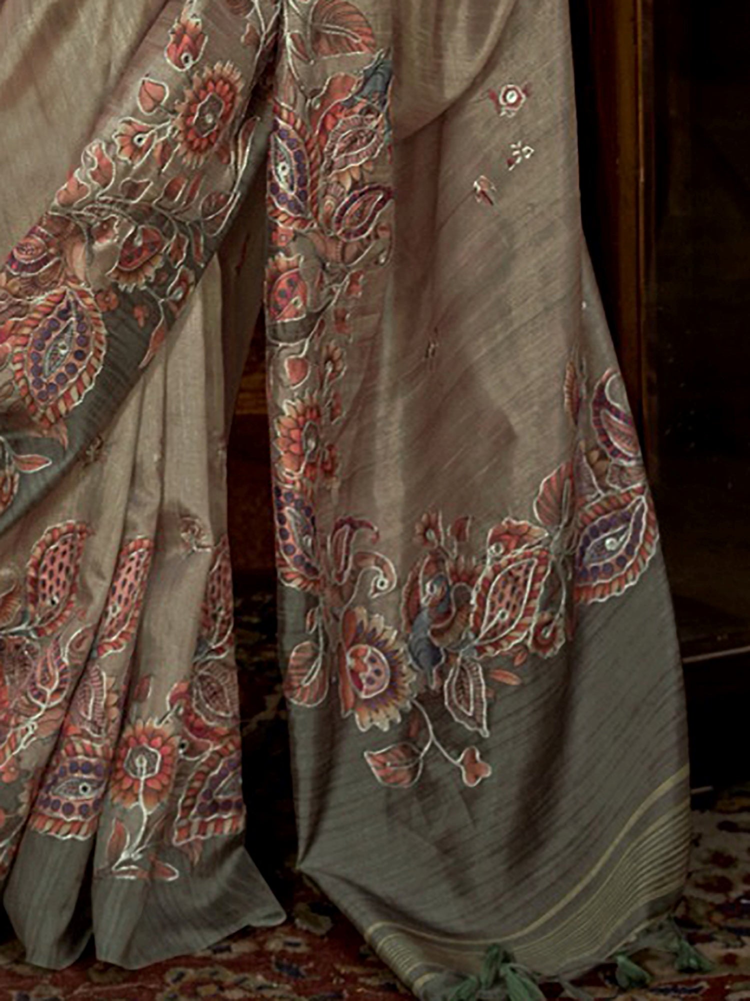 Dazzling Green Hand Work Tussar Silk Mehendi Wear Saree With Blouse