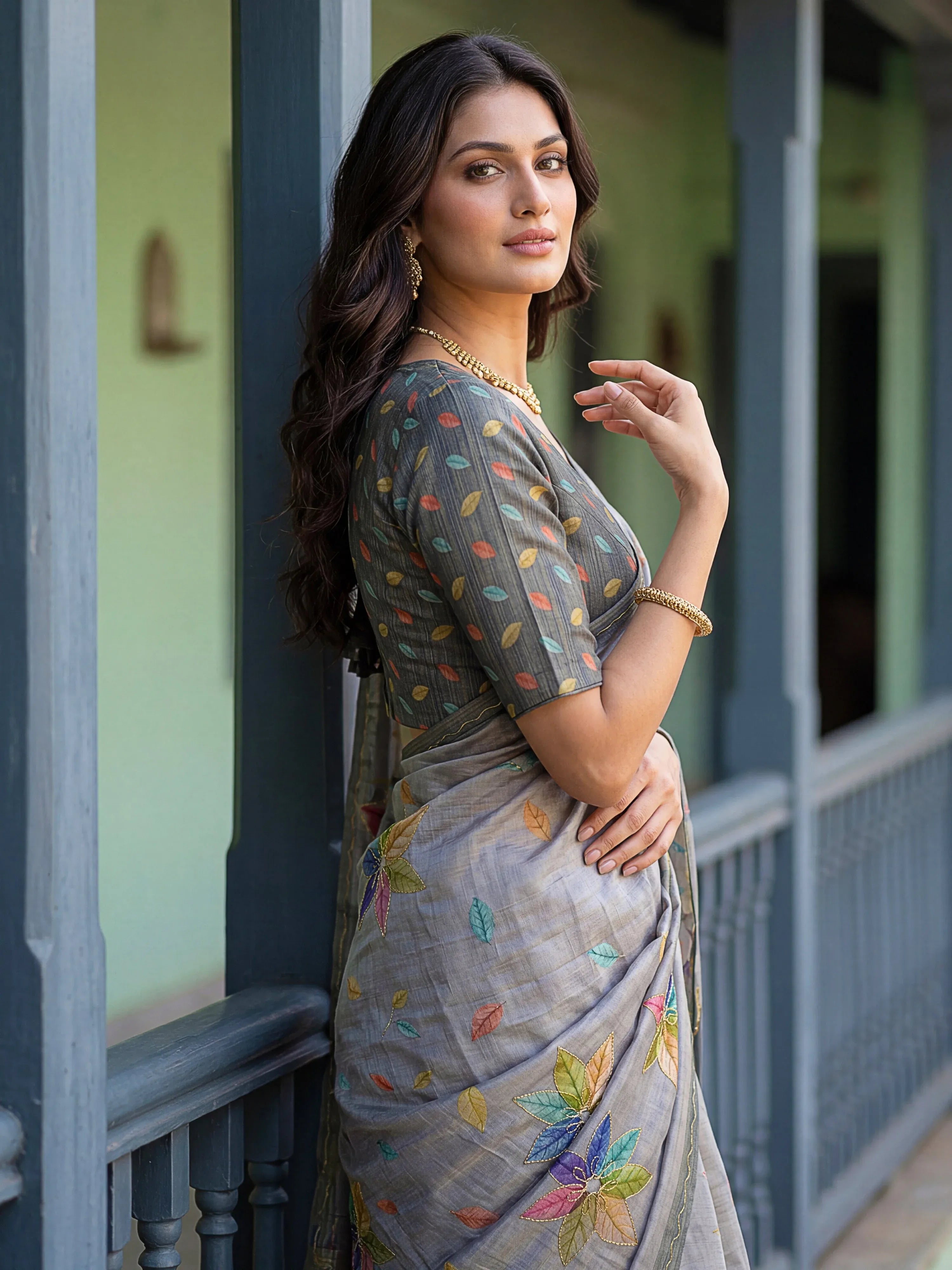 Regal Grey Printed Silk Marriage Wear Saree With Blouse