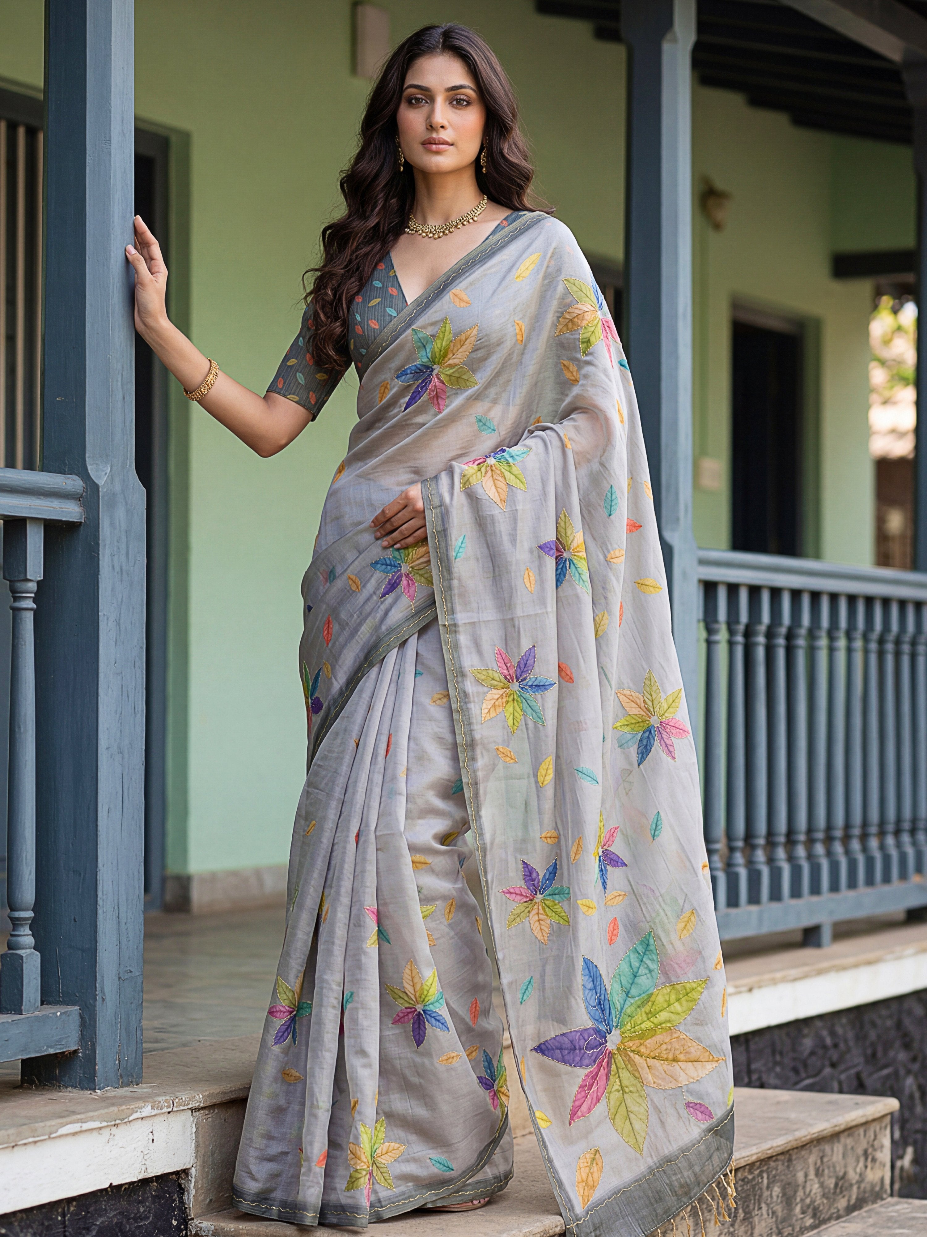 Regal Grey Printed Silk Marriage Wear Saree With Blouse