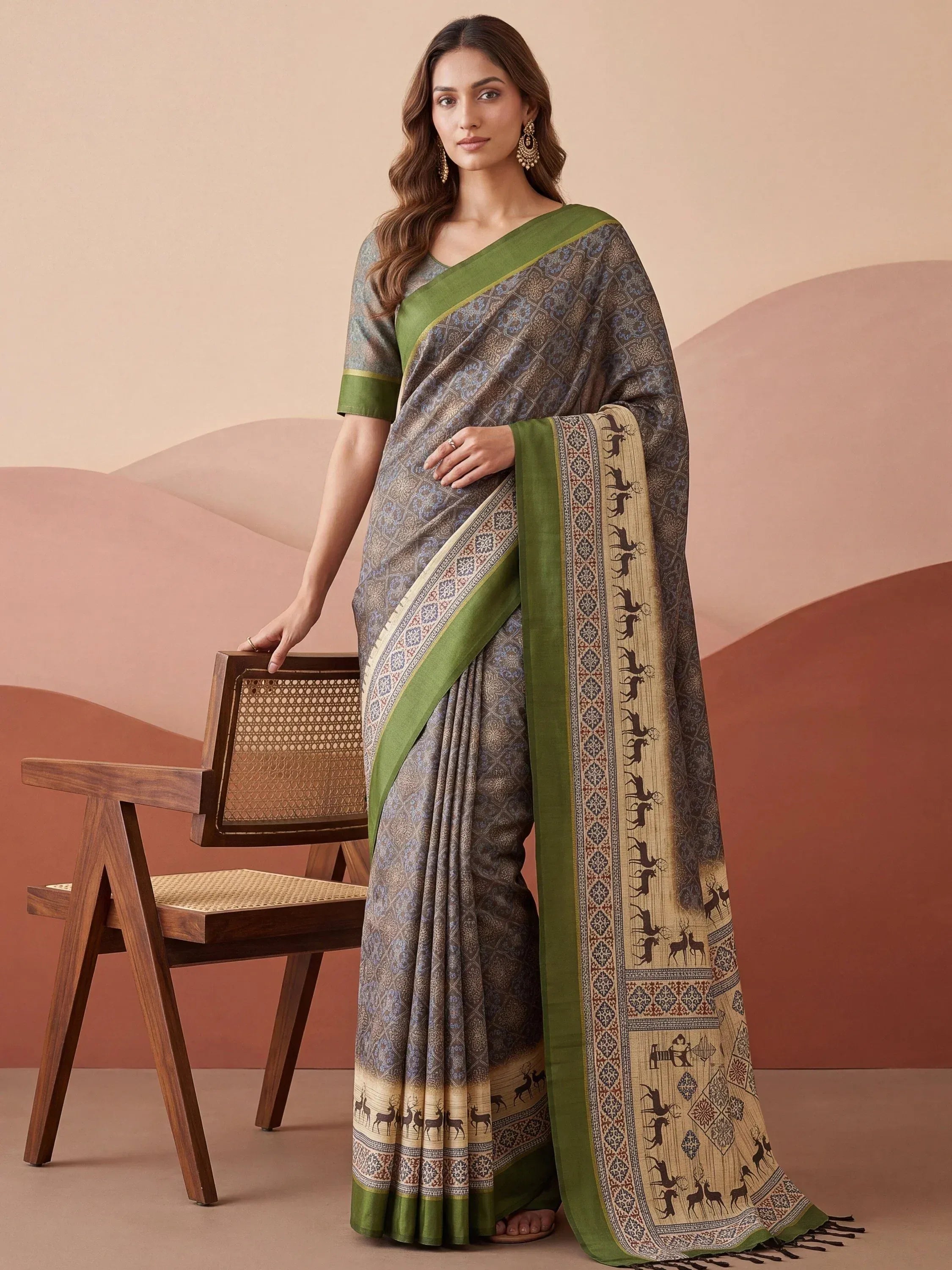 Graceful Green Digital Printed Silk Traditional Saree With Blouse