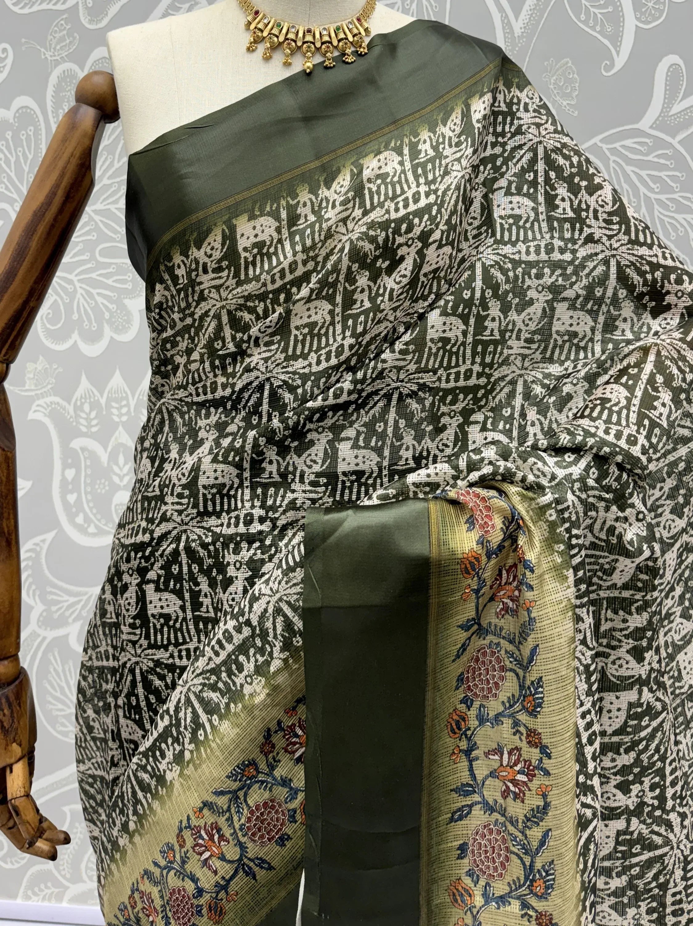Splendid Green Printed Silk Daily Wear Saree With Blouse