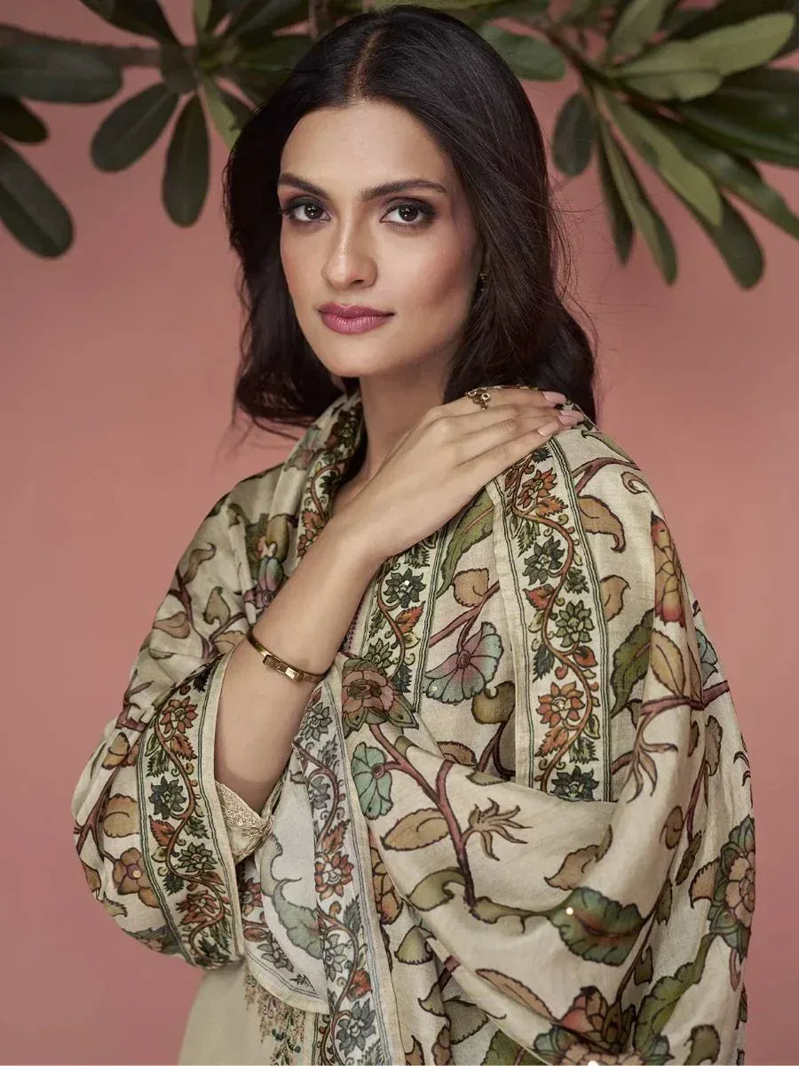 Woman in floral printed ethnic kurta with dupatta, stylish Indian wear for women