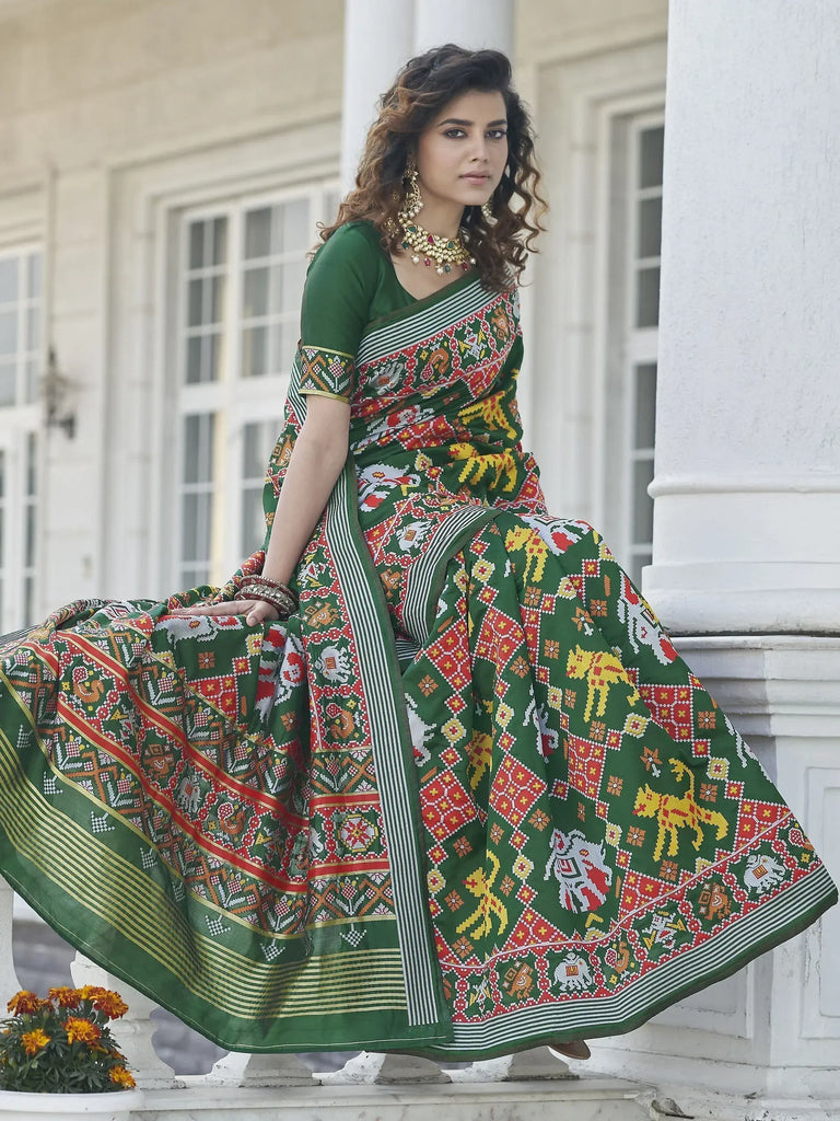 Lovable Green Weaving Patola Silk Wedding Wear Saree