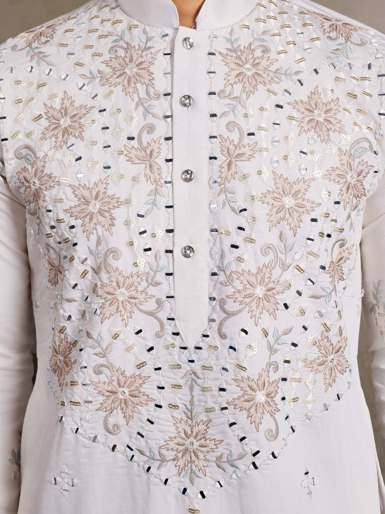 Stunning White Thread Work Viscose Silk Festival Wear Men Kurta