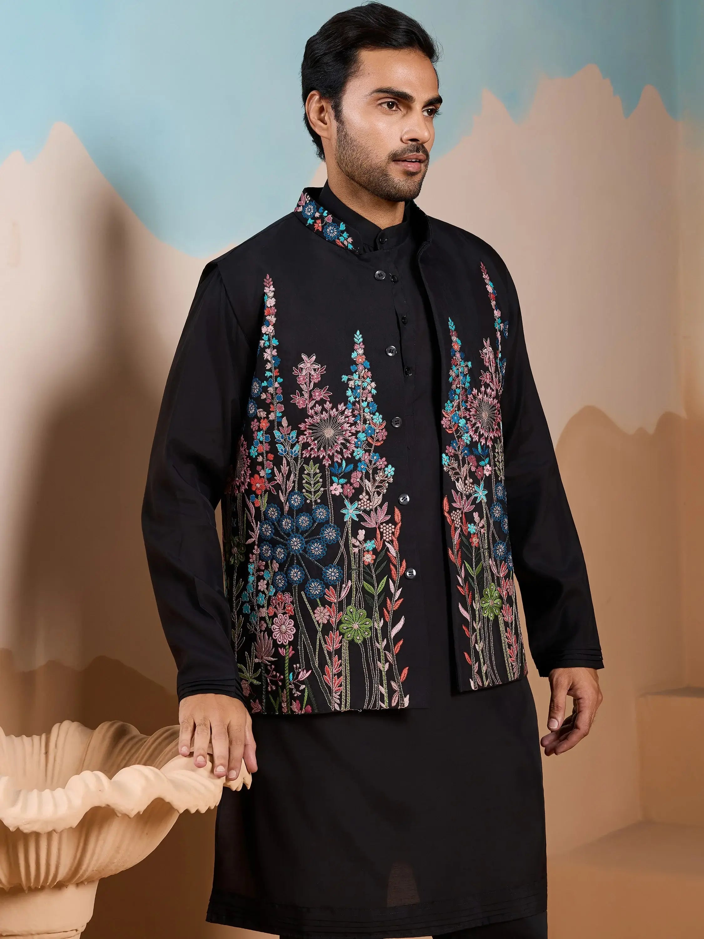 Dazzling Black Silk Men's Kurta And Pant With Thread Work Jacket