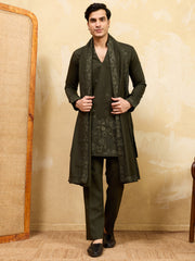 Lavishing Green Thread Embroidered Silk Men's Kurta With Dupatta