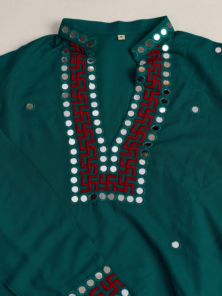 Great Teal Green Thread Work Viscose Rayon Navratri Wear Men's Kurta