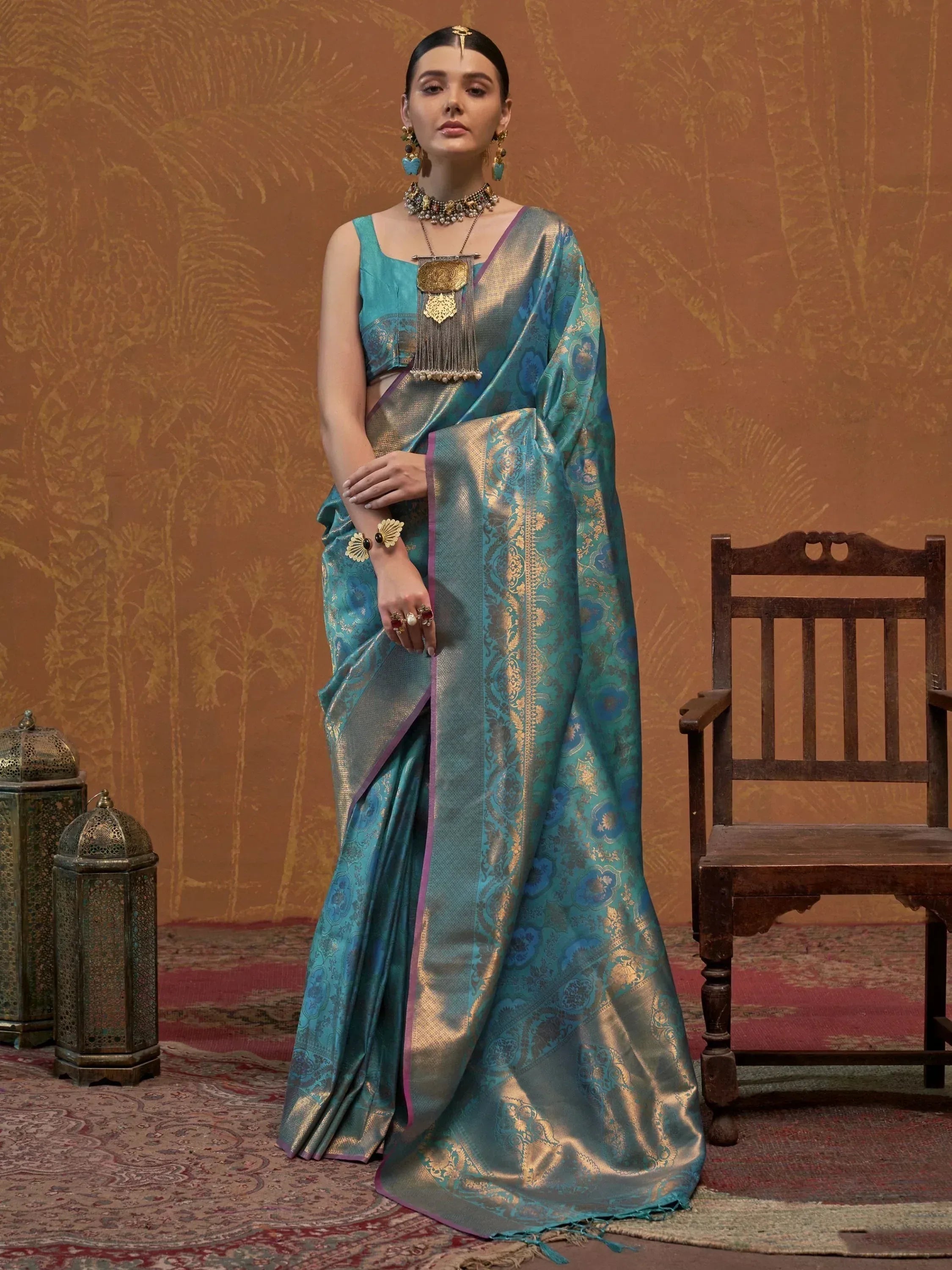 Startling Teal Blue Handloom Weaving Silk Event Wear Saree With Blouse