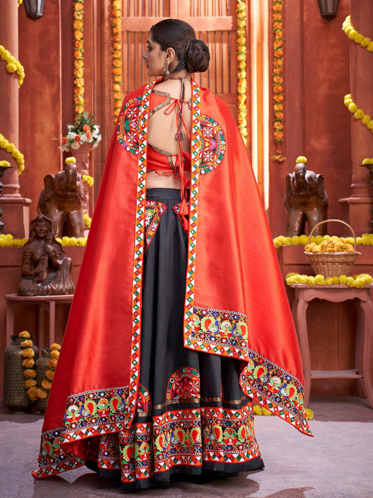 Attractive Black Gamthi Work Silk Traditional Rajwadi Chaniya Choli